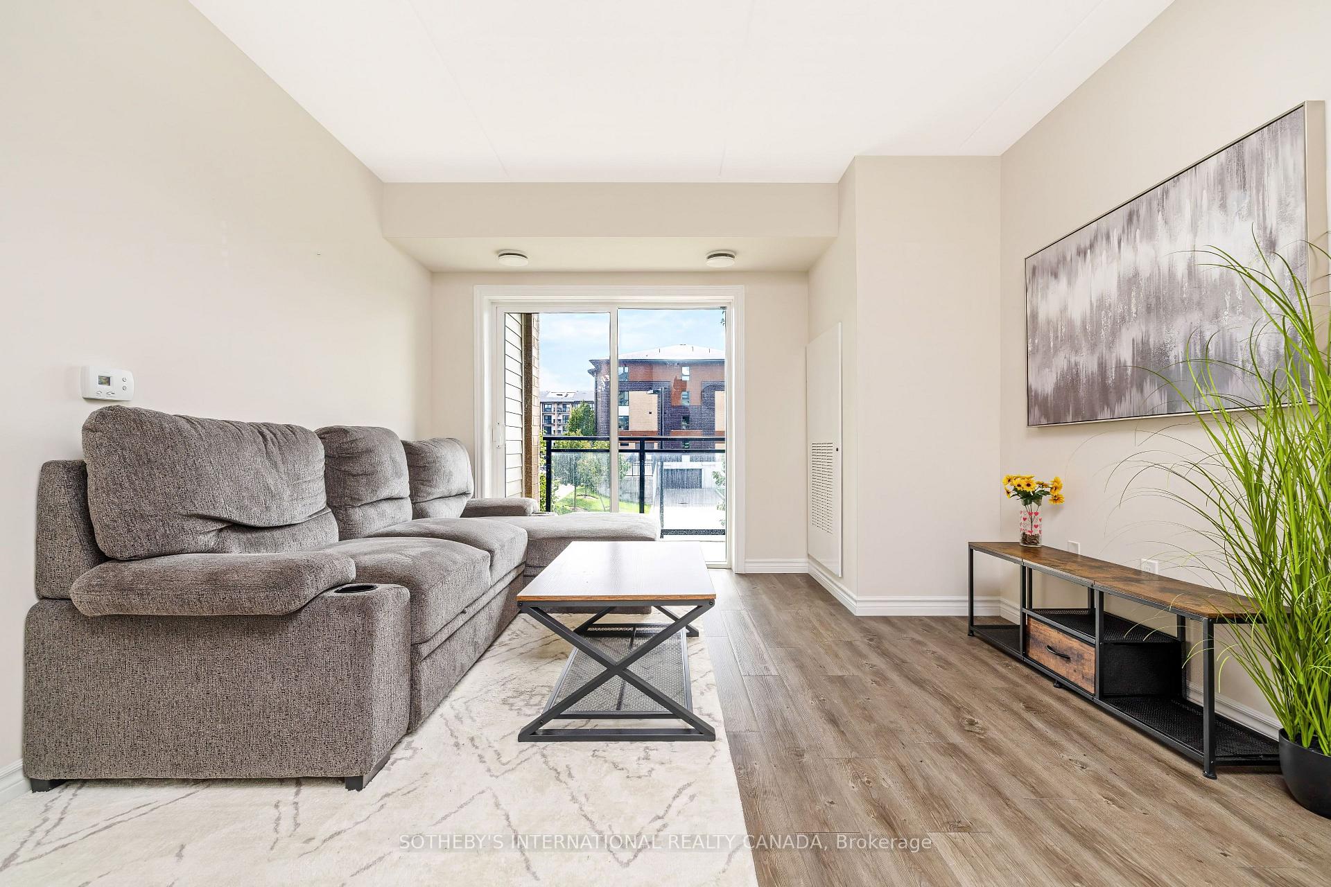 Photo 12 of Unit 212, 7 Kay Crescent, Guelph, Pineridge/Westminster Woods — HOMEH