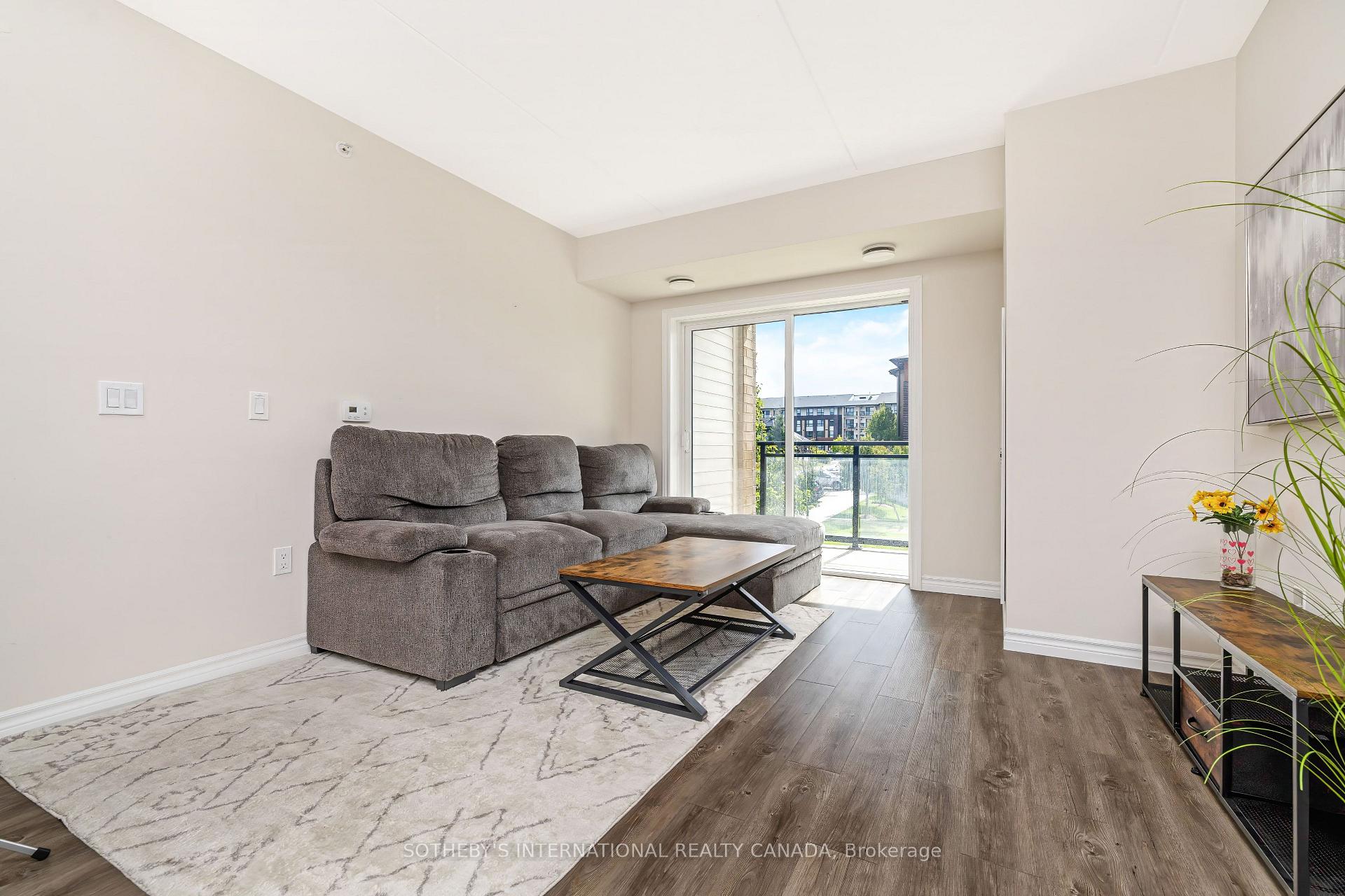 Photo 13 of Unit 212, 7 Kay Crescent, Guelph, Pineridge/Westminster Woods — HOMEH