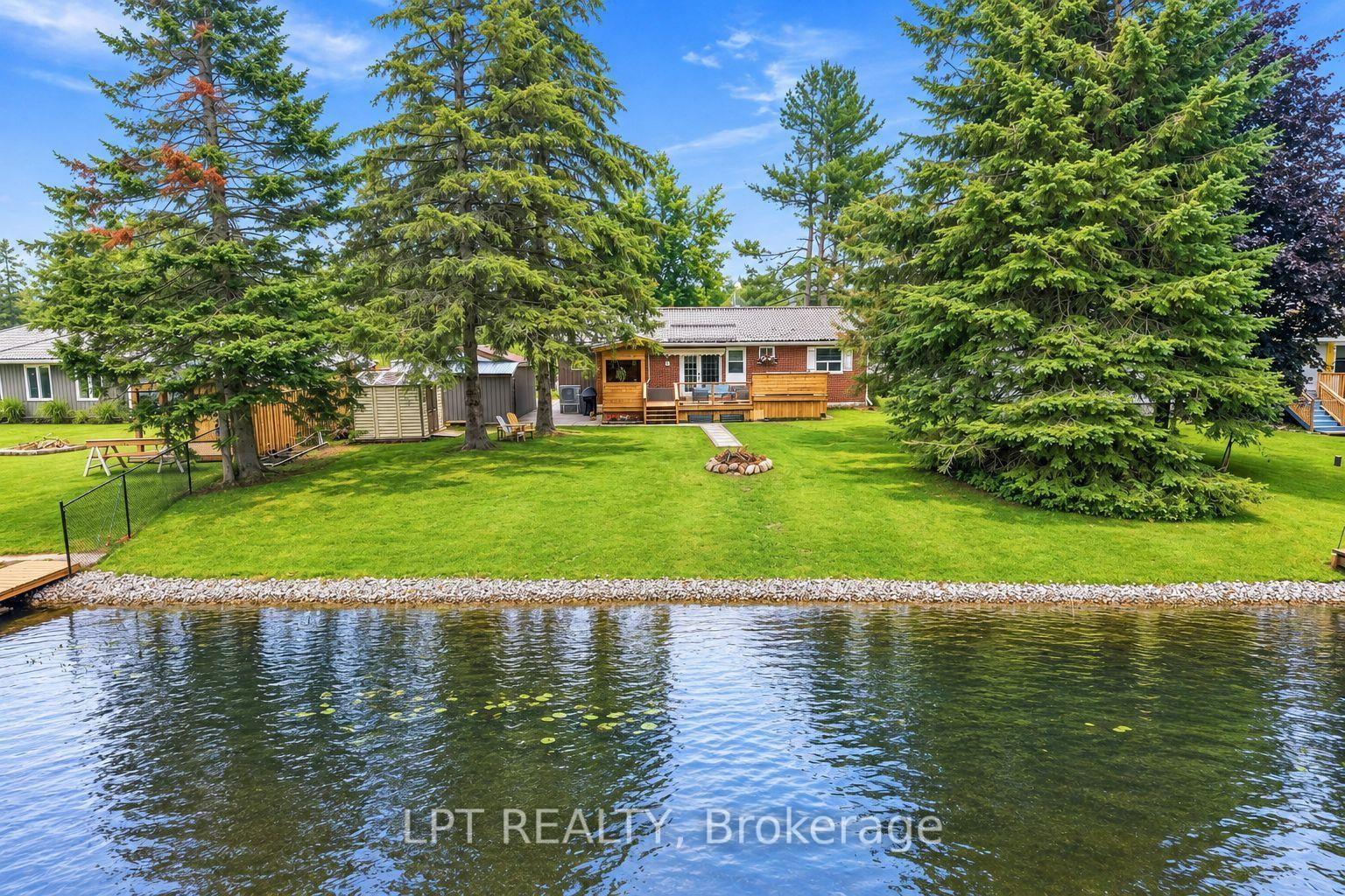 Photo 2 of 2628 Westshore Crescent, Severn, West Shore — HOMEH