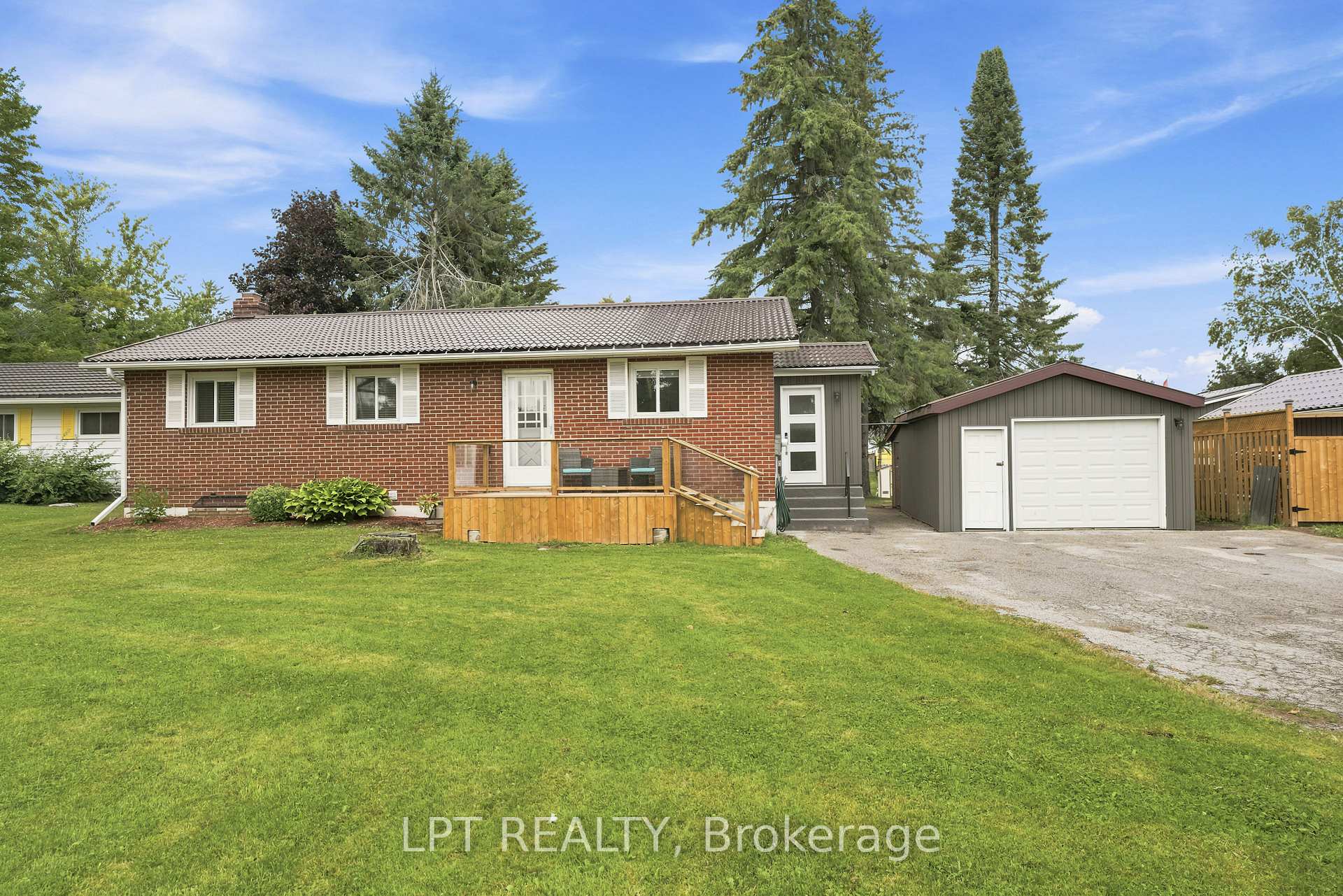 Photo 4 of 2628 Westshore Crescent, Severn, West Shore — HOMEH