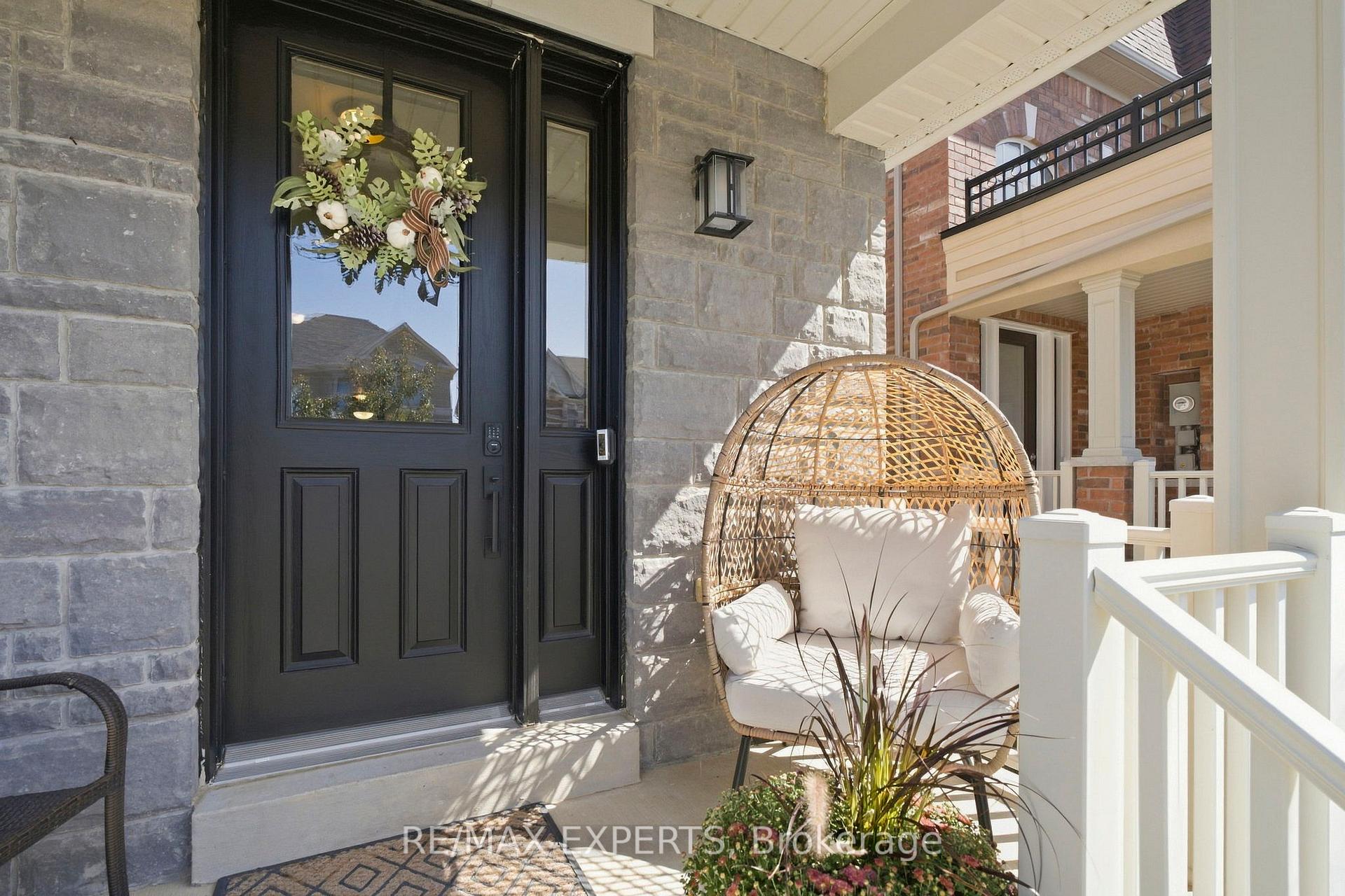 Photo 2 of 45 Maple Trail Road, Caledon, Rural Caledon — HOMEH