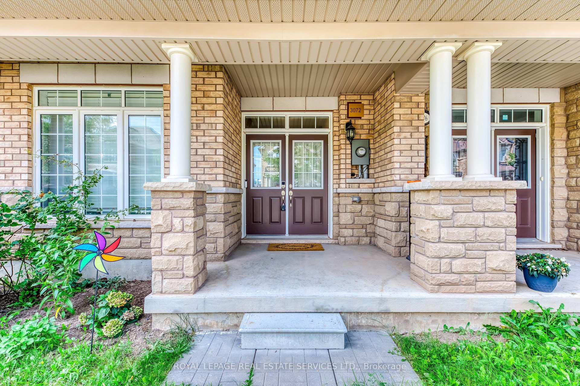 Photo 2 of 3072 Eberly Woods Drive, Oakville, Glenorchy — HOMEH