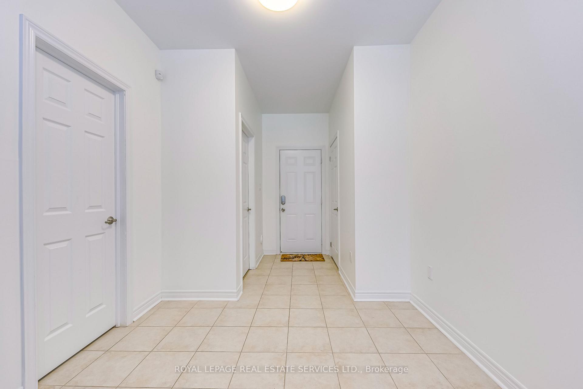Photo 4 of 3072 Eberly Woods Drive, Oakville, Glenorchy — HOMEH