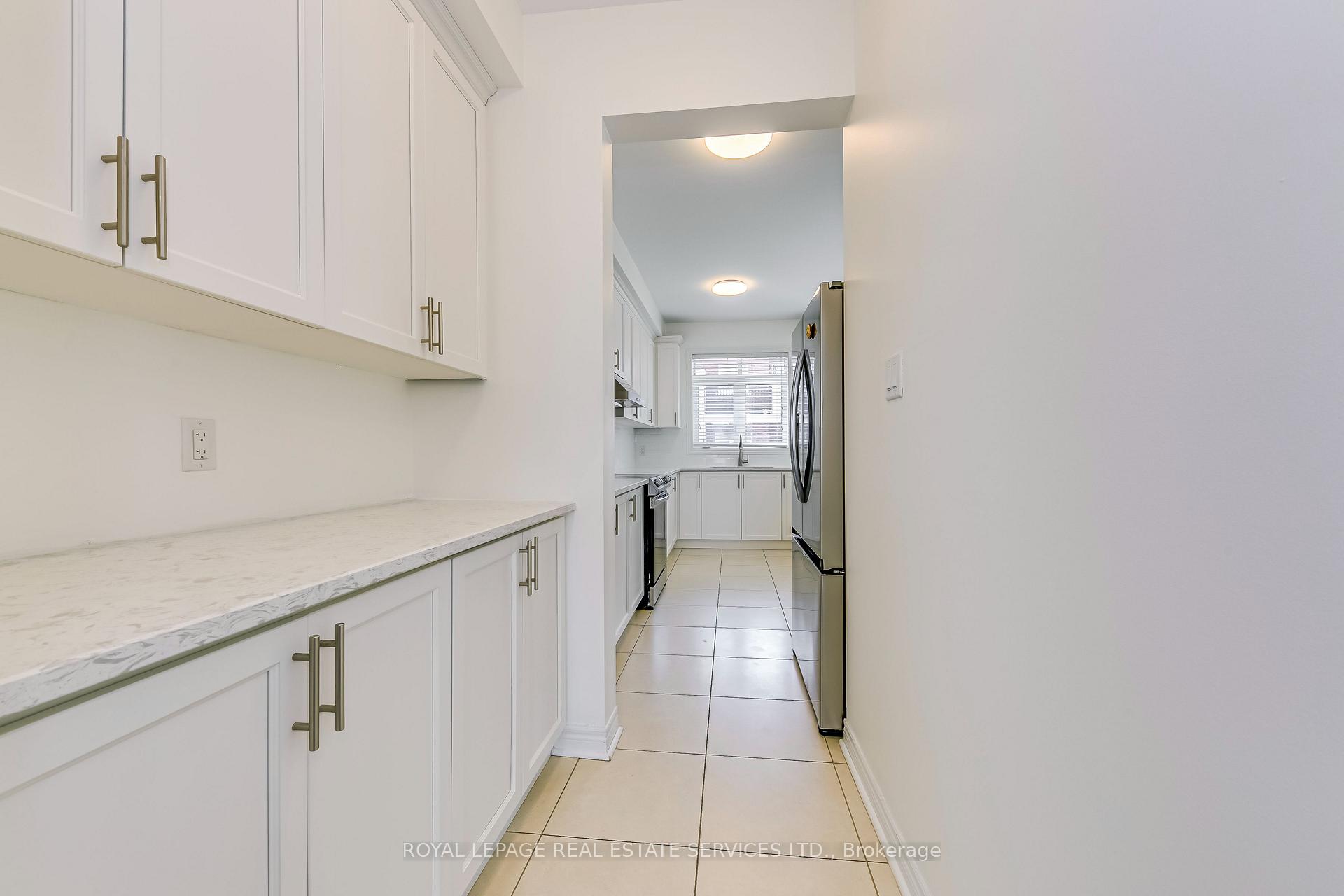 Photo 12 of 3072 Eberly Woods Drive, Oakville, Glenorchy — HOMEH