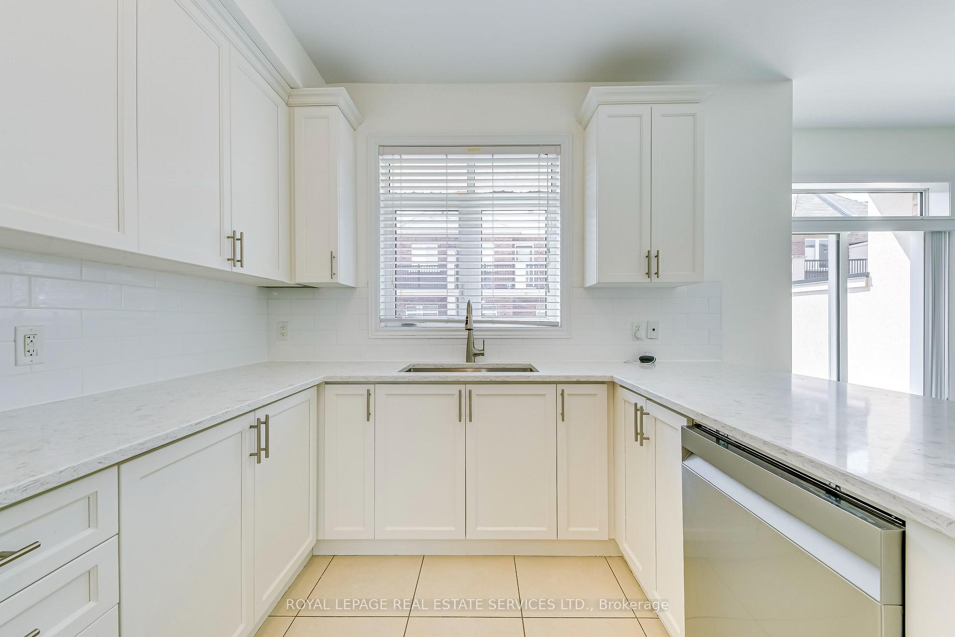 Photo 16 of 3072 Eberly Woods Drive, Oakville, Glenorchy — HOMEH