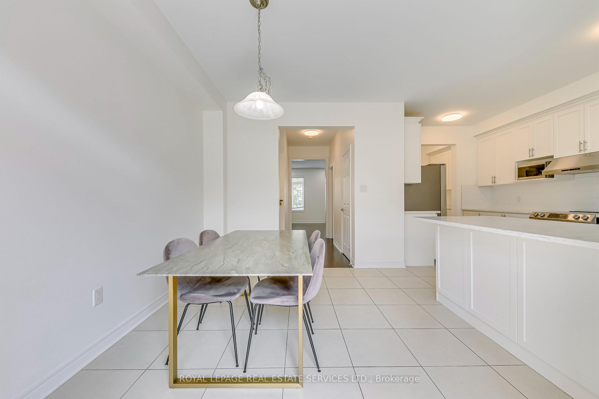 Photo 20 of 3072 Eberly Woods Drive, Oakville, Glenorchy — HOMEH