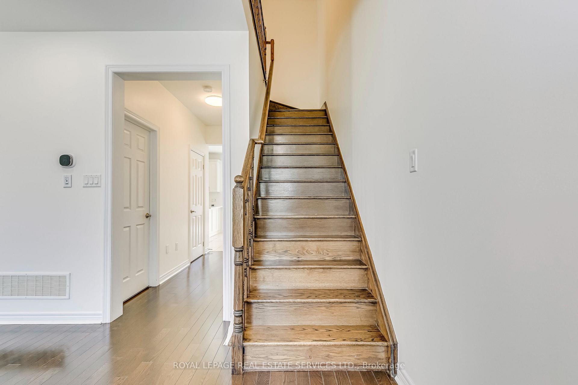 Photo 24 of 3072 Eberly Woods Drive, Oakville, Glenorchy — HOMEH