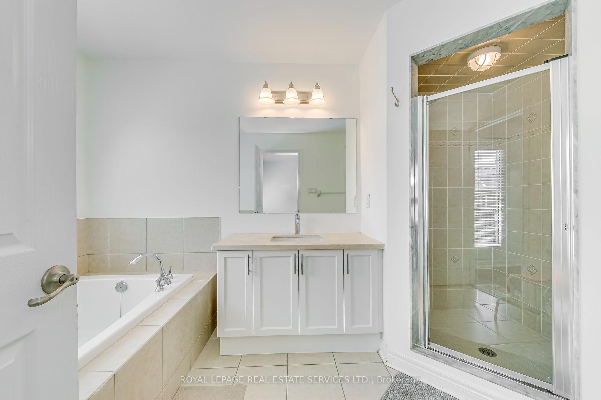 Photo 29 of 3072 Eberly Woods Drive, Oakville, Glenorchy — HOMEH