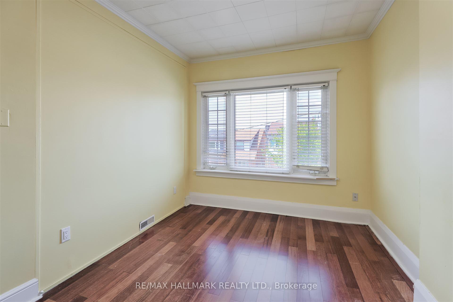 Photo 26 of 161 Sellers Avenue, Toronto, Caledonia-Fairbank — HOMEH