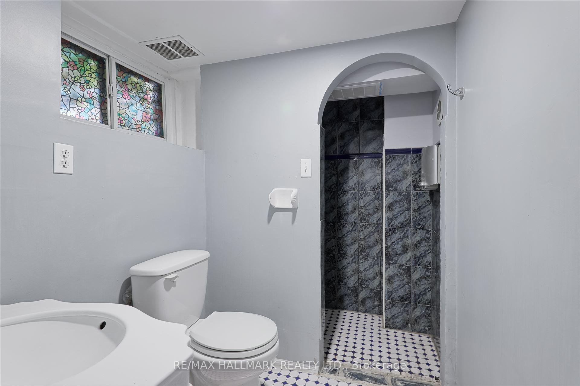 Photo 35 of 161 Sellers Avenue, Toronto, Caledonia-Fairbank — HOMEH