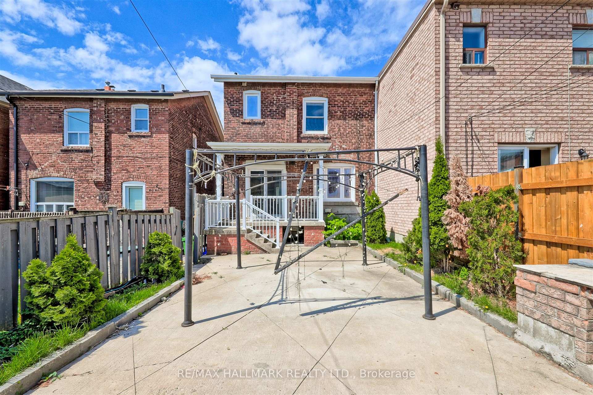 Photo 39 of 161 Sellers Avenue, Toronto, Caledonia-Fairbank — HOMEH