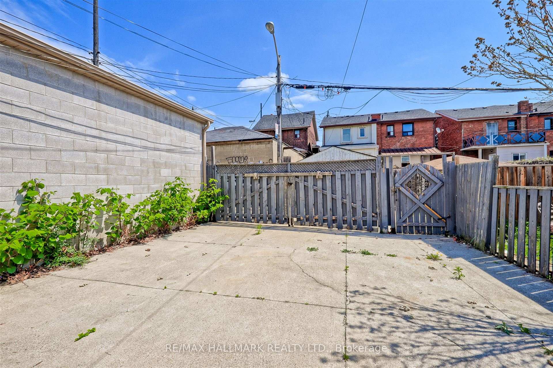 Photo 41 of 161 Sellers Avenue, Toronto, Caledonia-Fairbank — HOMEH