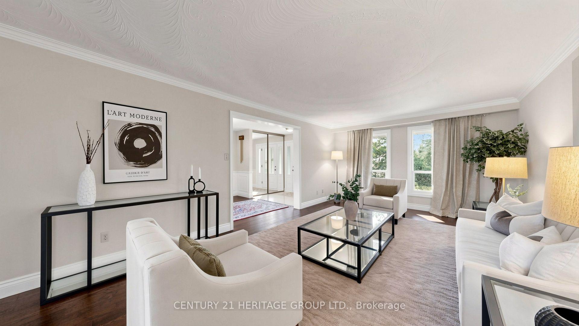 Photo 8 of 58 Julia Street, Markham, Thornhill — HOMEH