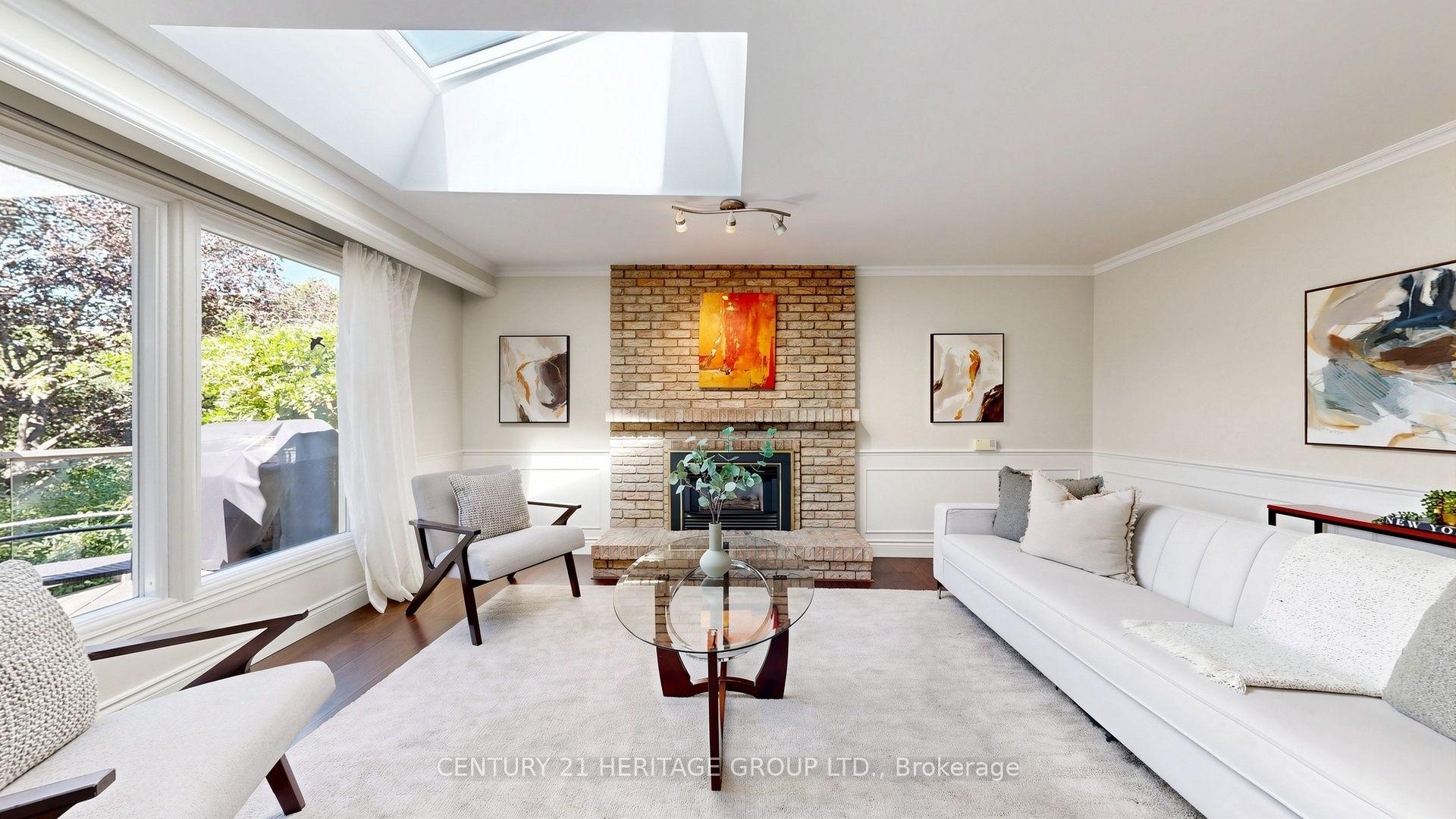 Photo 13 of 58 Julia Street, Markham, Thornhill — HOMEH