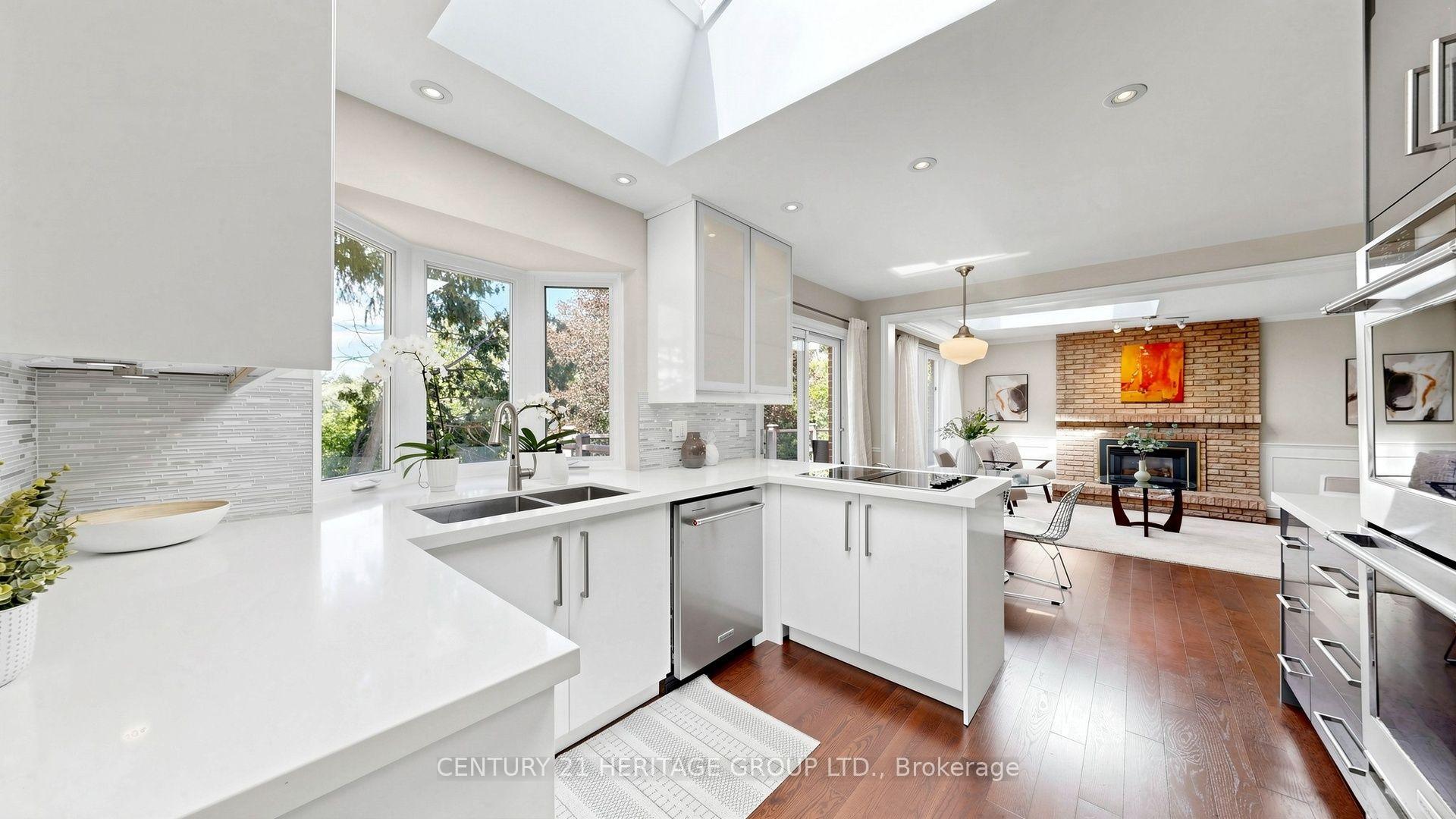 Photo 15 of 58 Julia Street, Markham, Thornhill — HOMEH