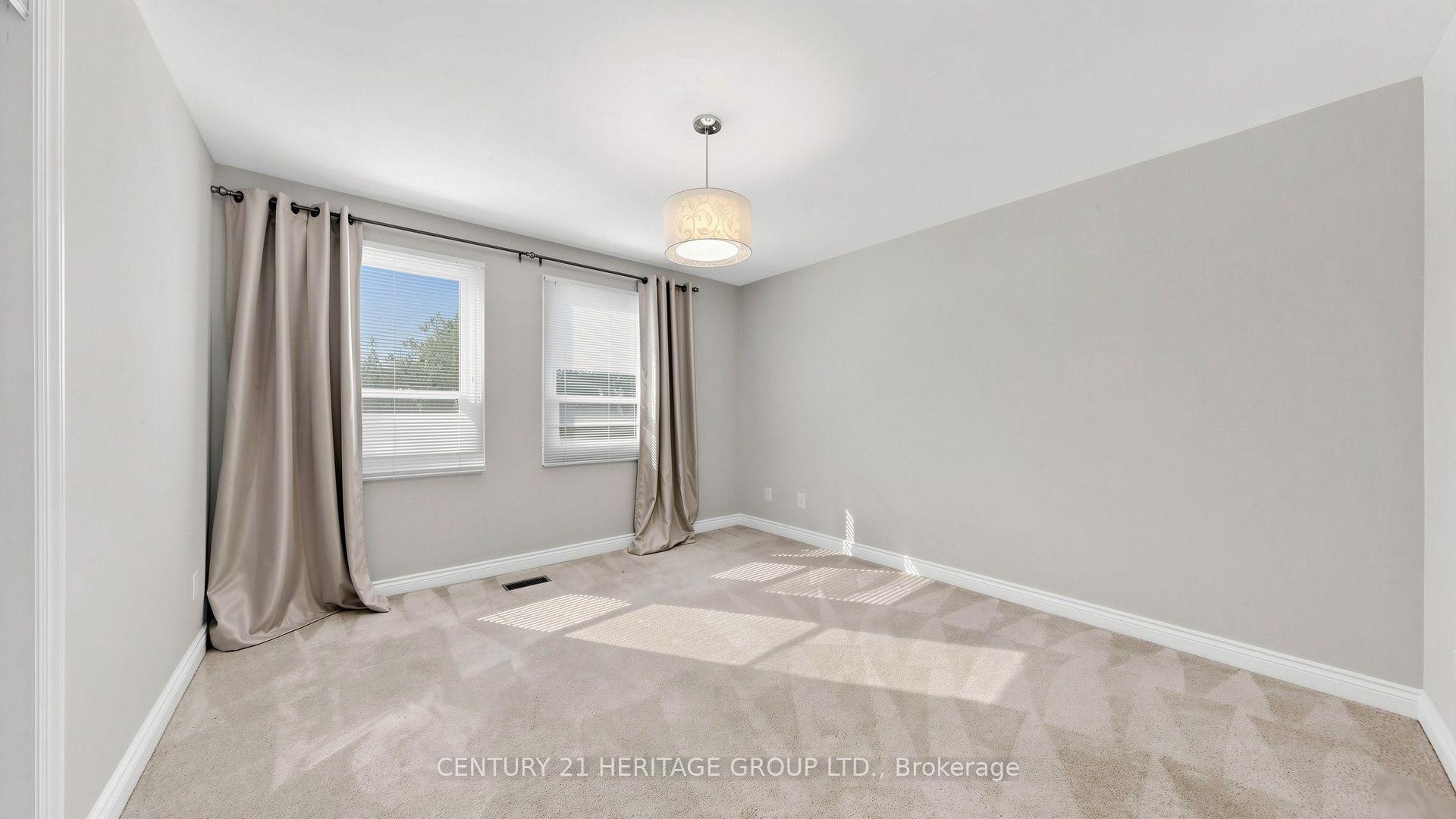 Photo 25 of 58 Julia Street, Markham, Thornhill — HOMEH