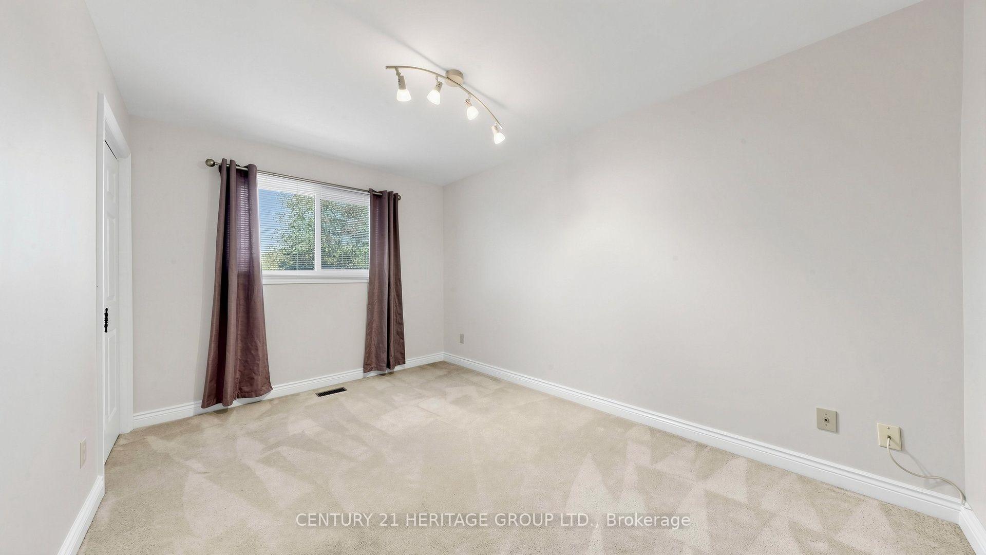 Photo 28 of 58 Julia Street, Markham, Thornhill — HOMEH