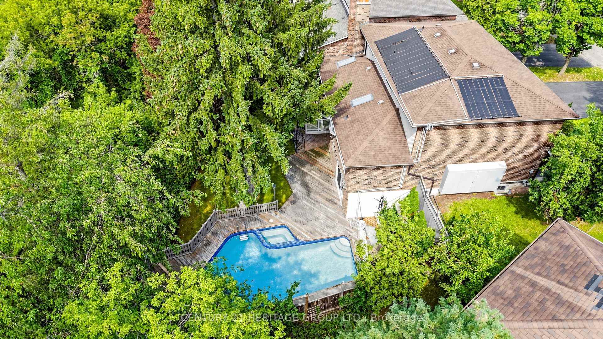 Photo 44 of 58 Julia Street, Markham, Thornhill — HOMEH