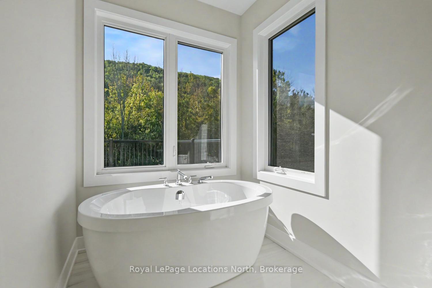 Photo 25 of 120 Dorothy Drive, Blue Mountains — HOMEH