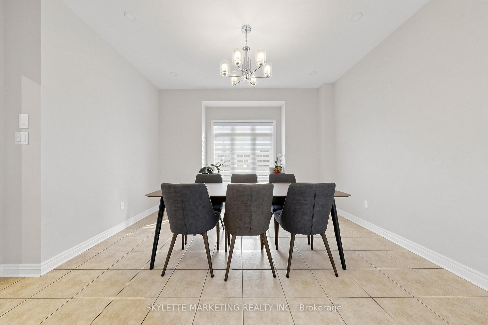 Photo 9 of 2417 Bur Oak Avenue, Markham, Greensborough — HOMEH