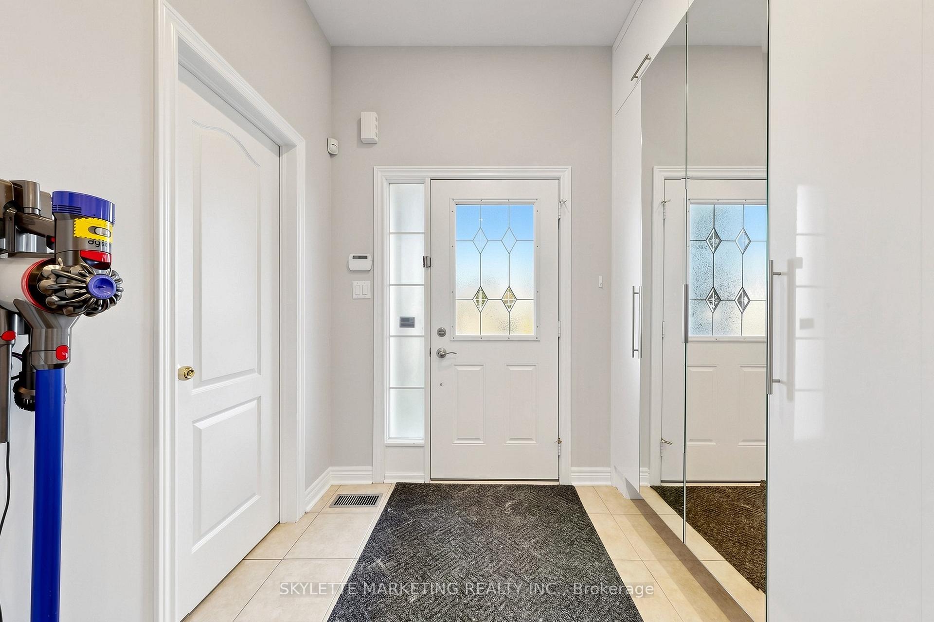 Photo 16 of 2417 Bur Oak Avenue, Markham, Greensborough — HOMEH