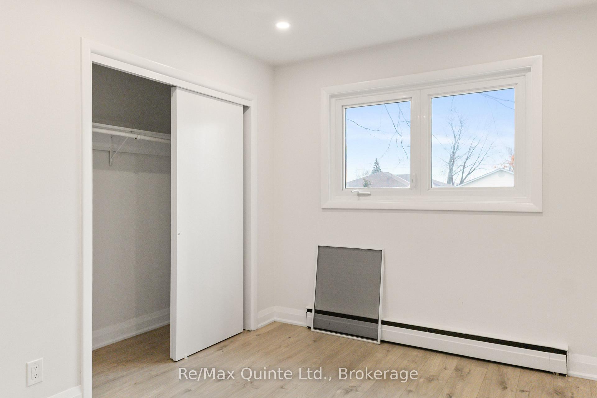 Photo 33 of 5 Stanley Park Drive, Belleville, Belleville Ward — HOMEH