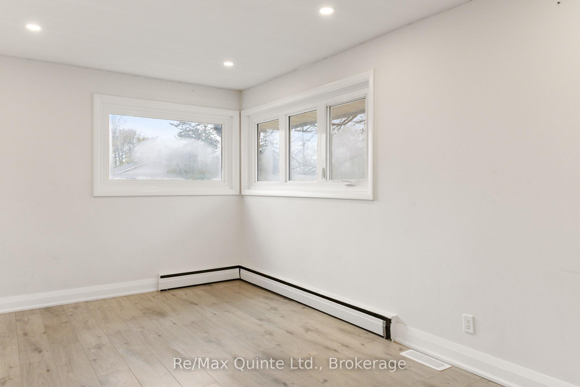 Photo 35 of 5 Stanley Park Drive, Belleville, Belleville Ward — HOMEH