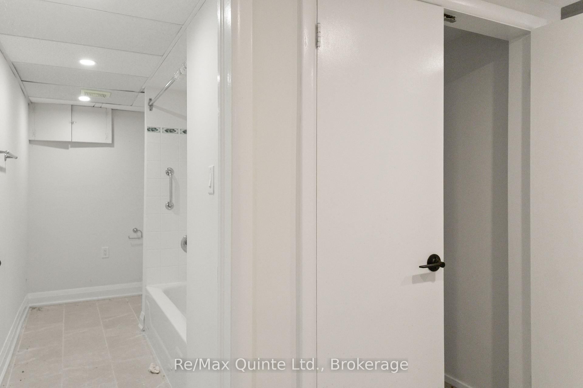 Photo 41 of 5 Stanley Park Drive, Belleville, Belleville Ward — HOMEH