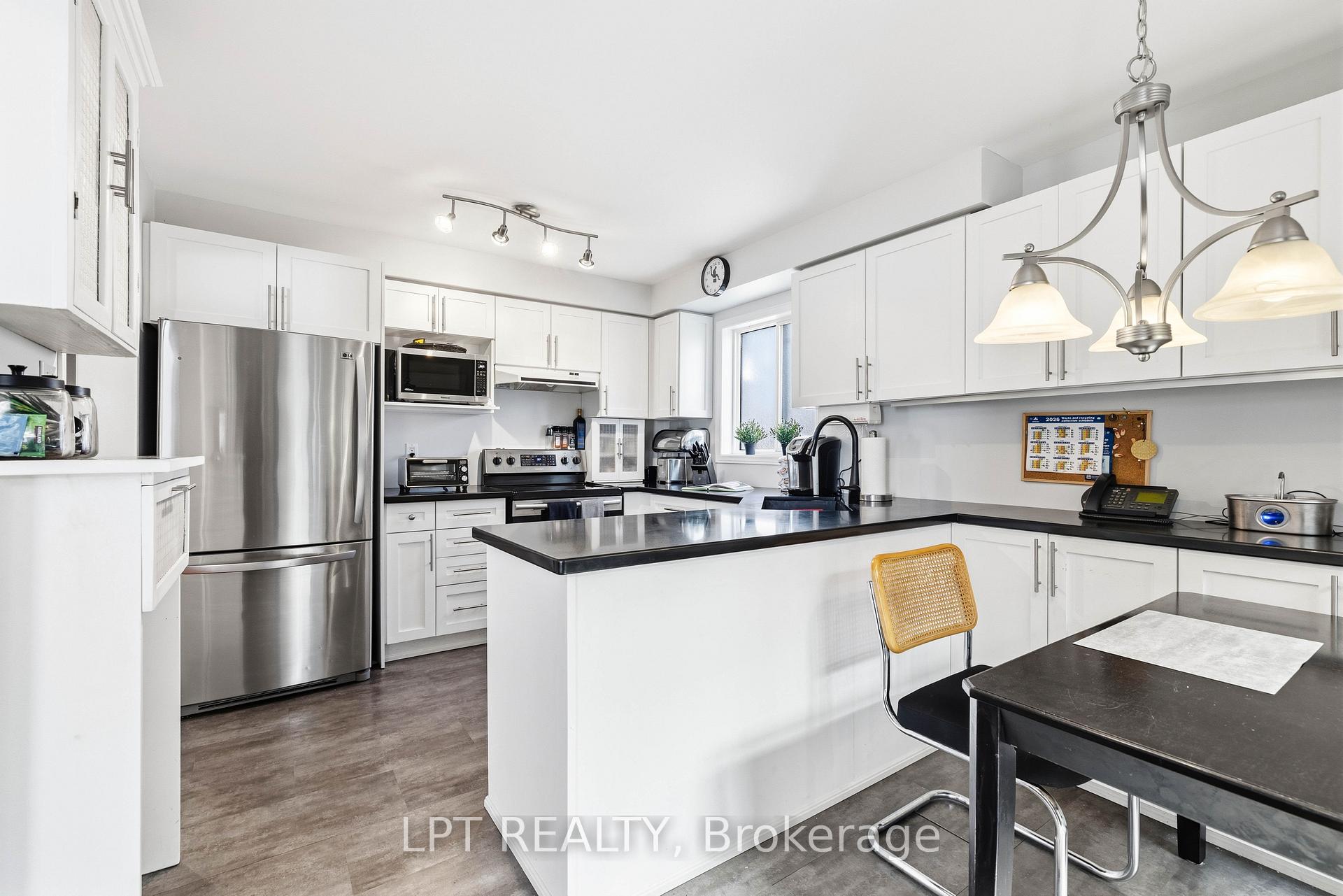 Photo 14 of 8 Burnaby Drive, Georgina, Keswick North — HOMEH