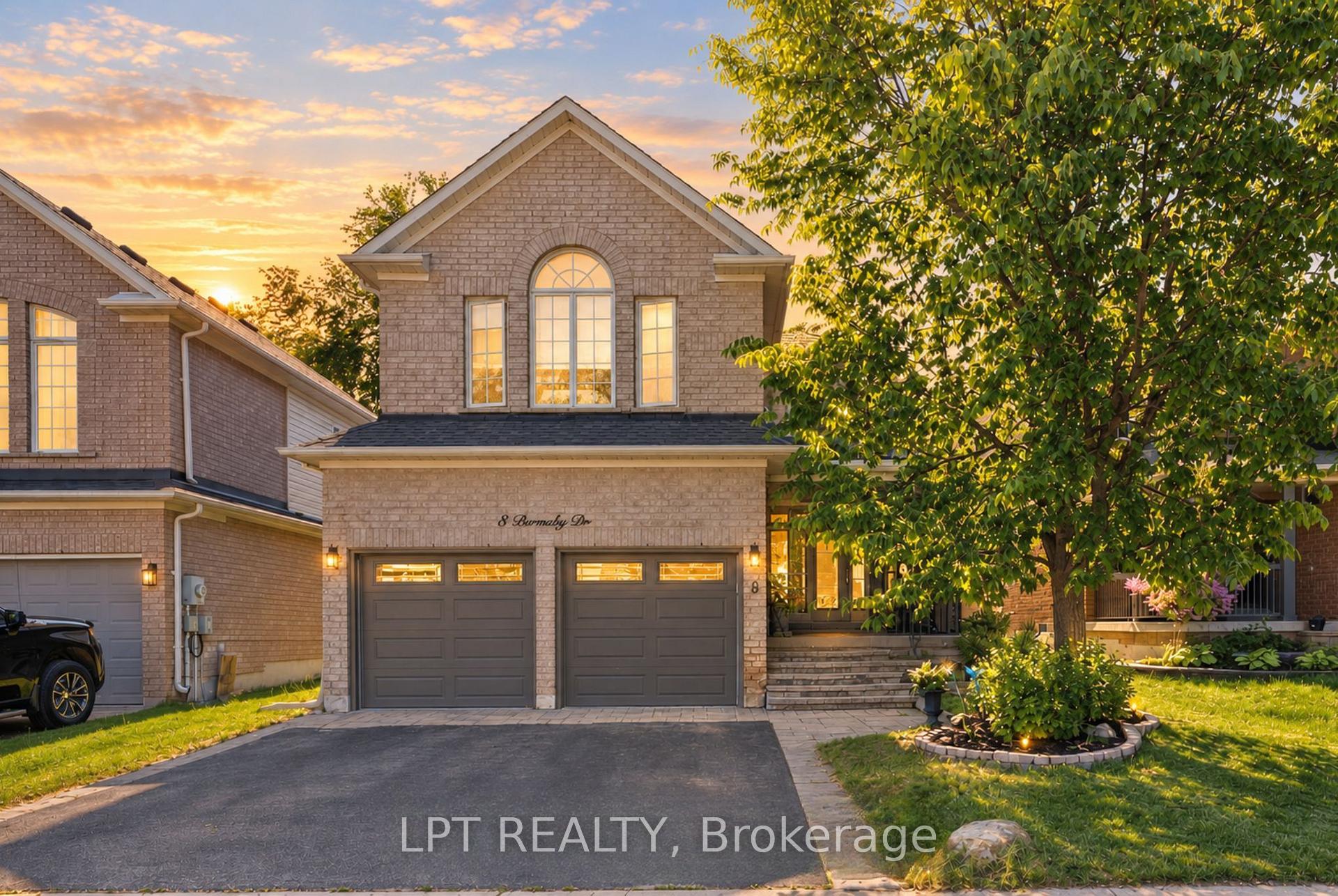 Photo 2 of 8 Burnaby Drive, Georgina, Keswick North — HOMEH