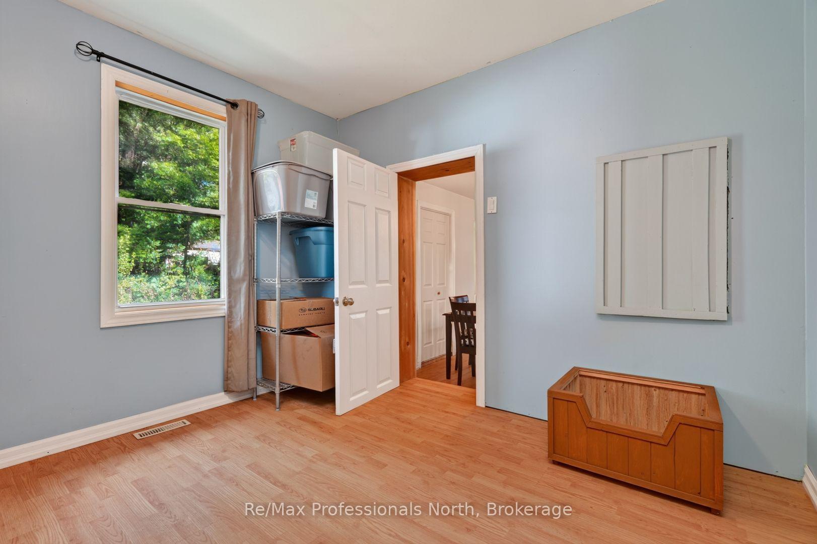 Photo 14 of 160 Isaac Street, Gravenhurst, Muskoka (S) — HOMEH