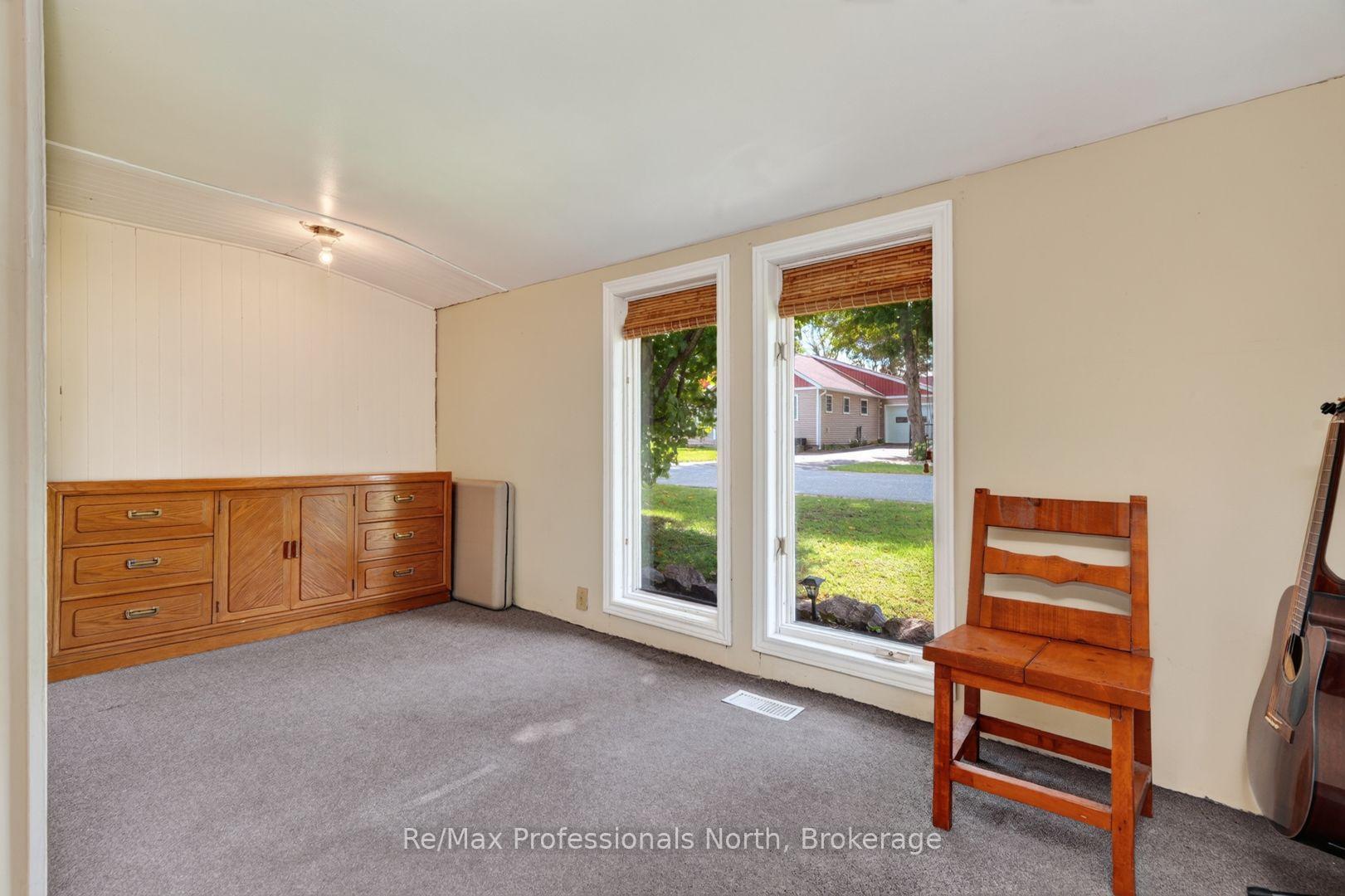Photo 18 of 160 Isaac Street, Gravenhurst, Muskoka (S) — HOMEH