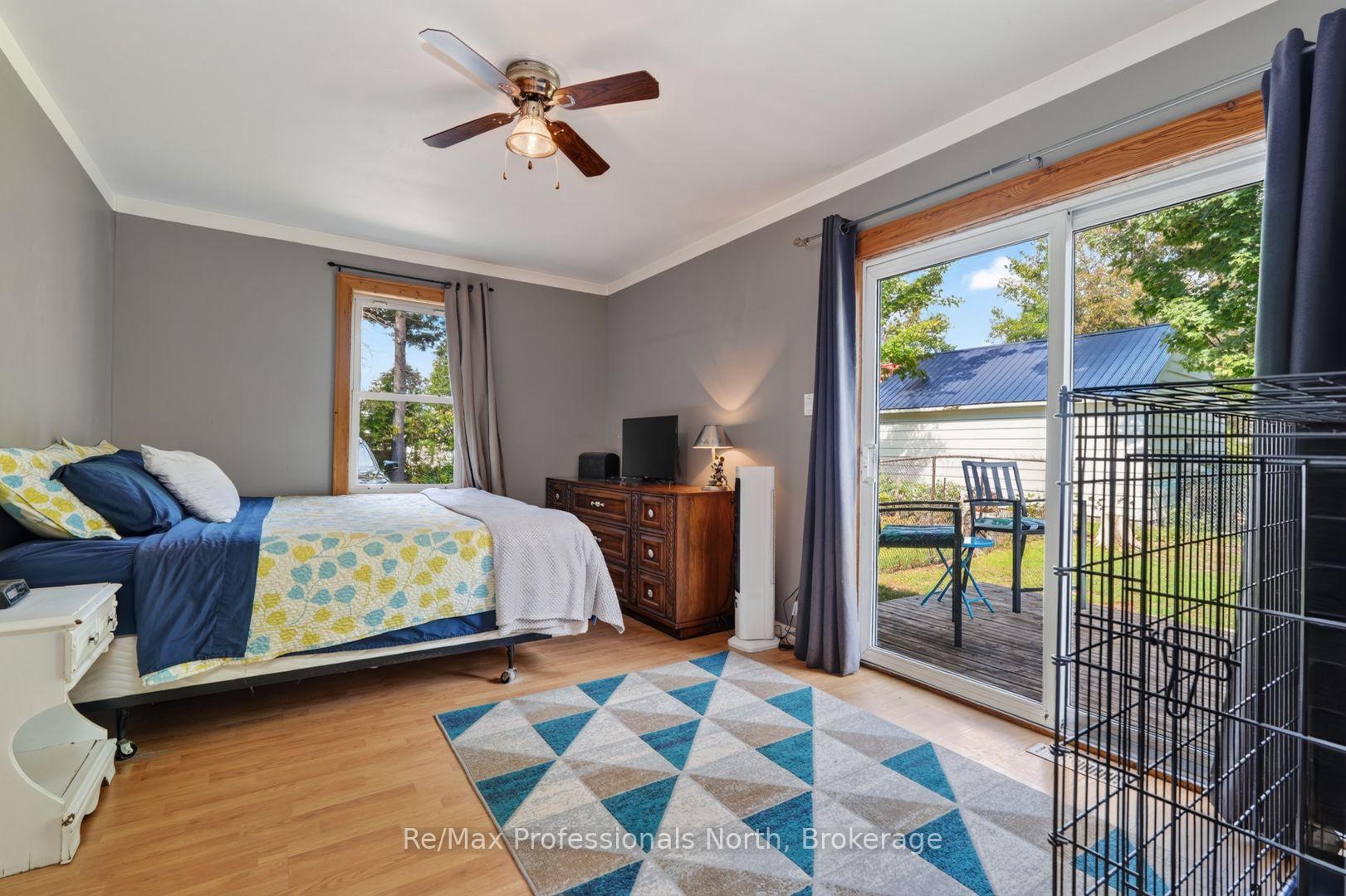 Photo 23 of 160 Isaac Street, Gravenhurst, Muskoka (S) — HOMEH