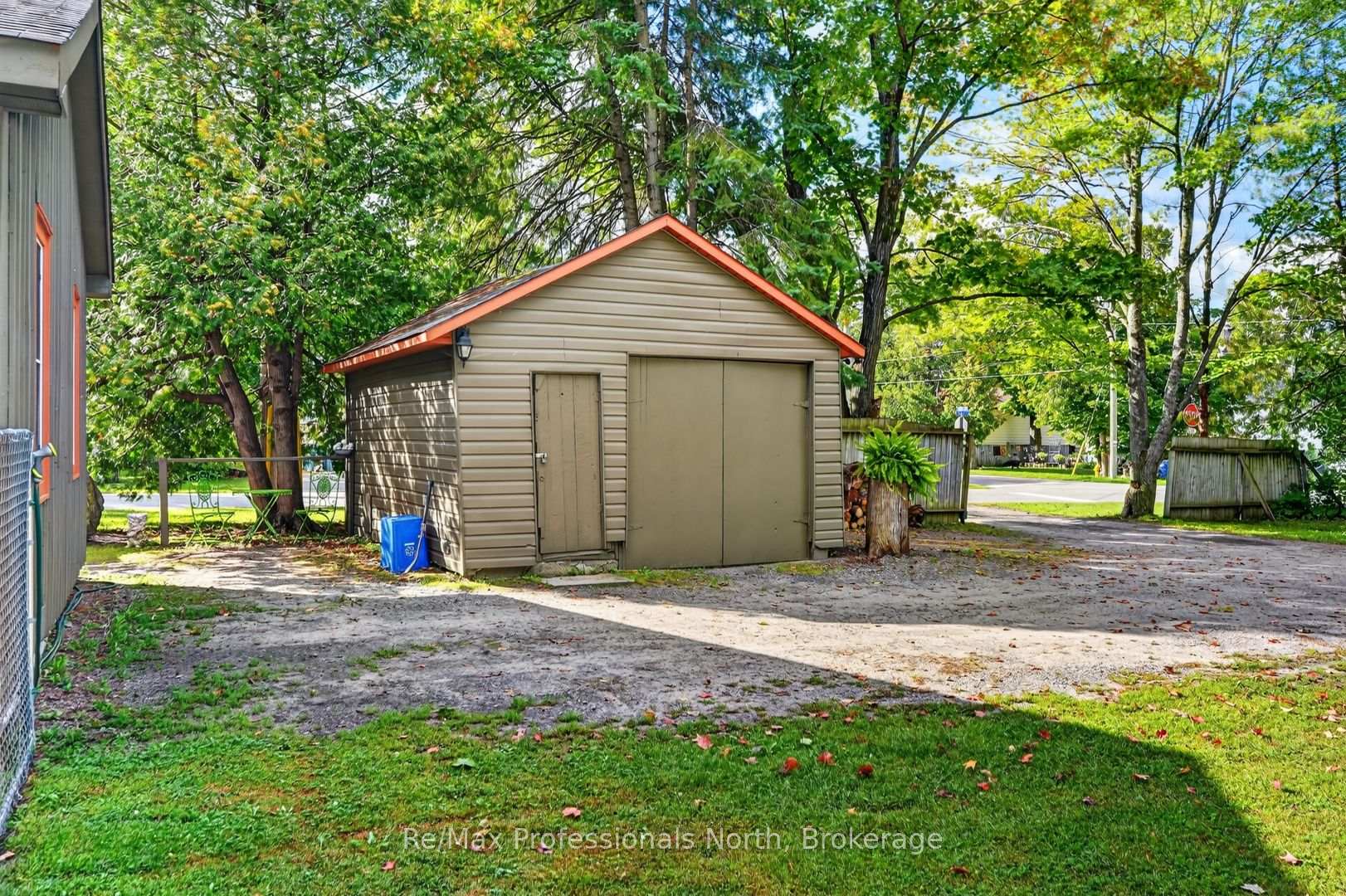 Photo 27 of 160 Isaac Street, Gravenhurst, Muskoka (S) — HOMEH