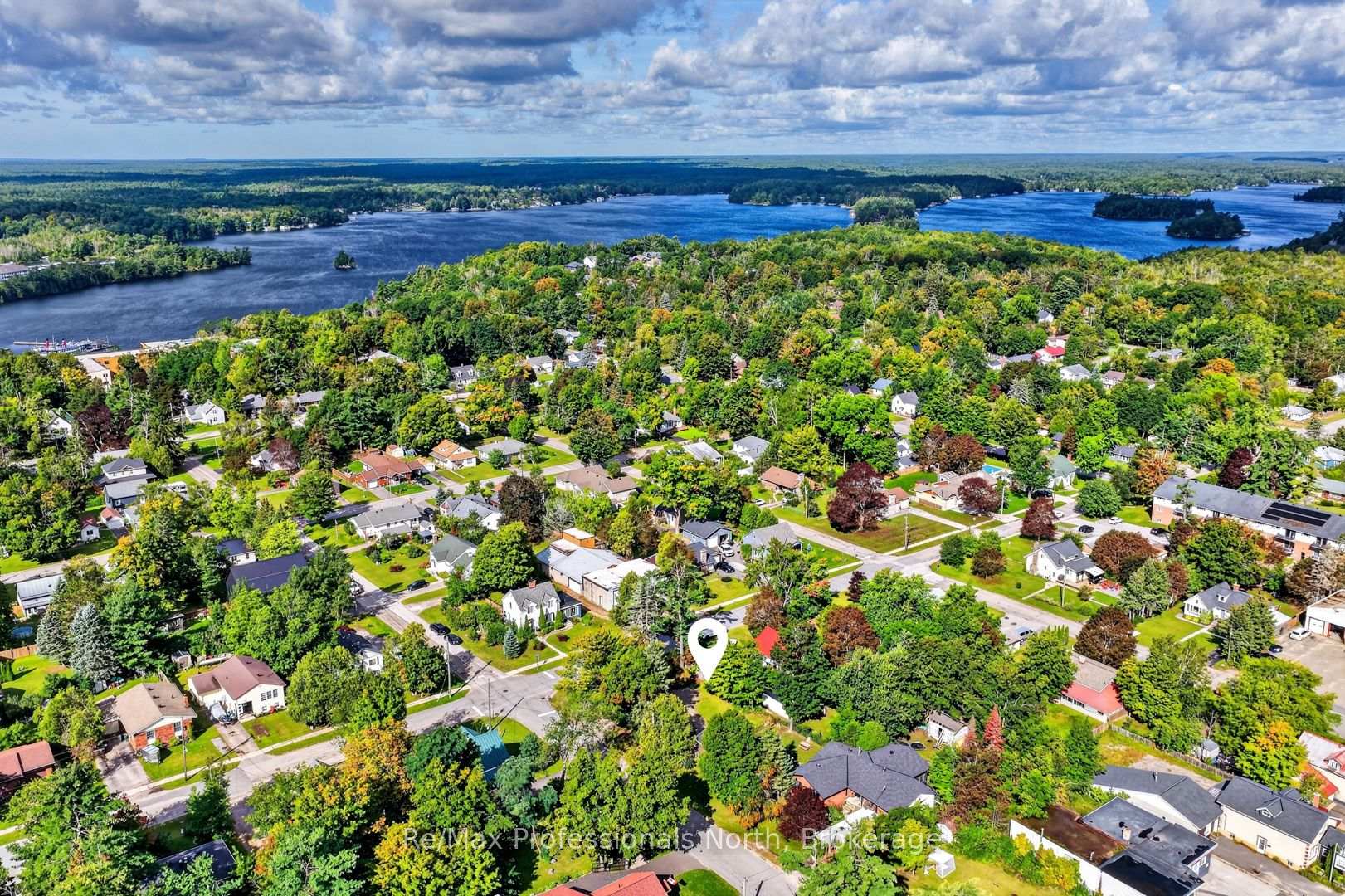 Photo 33 of 160 Isaac Street, Gravenhurst, Muskoka (S) — HOMEH