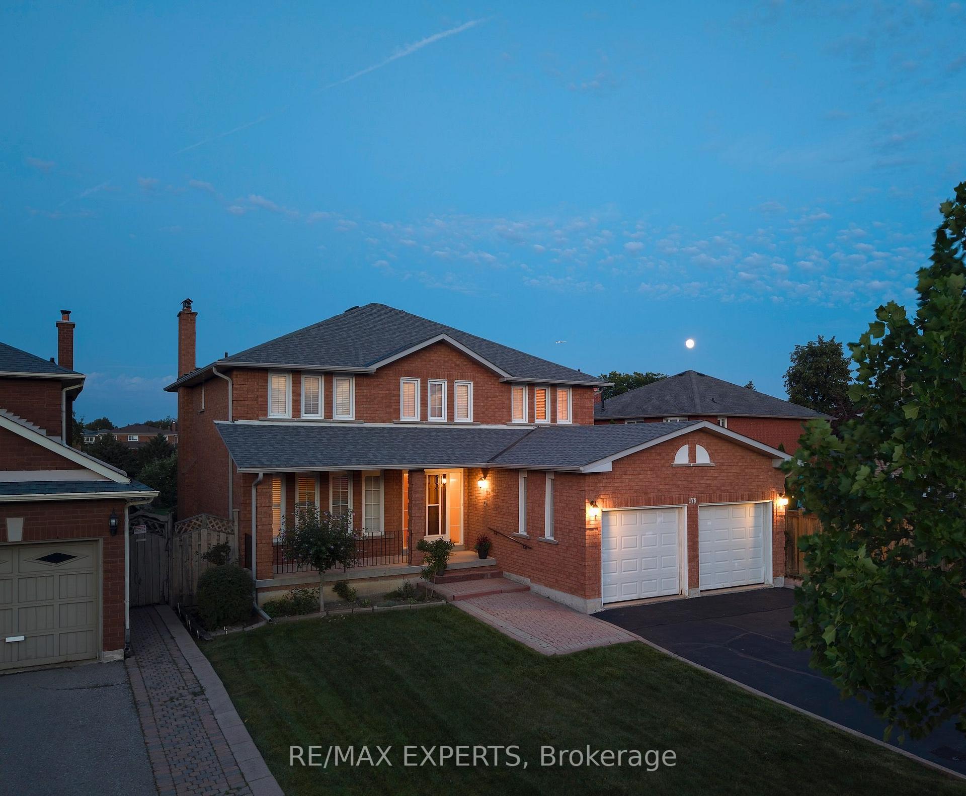 Photo 44 of 179 Bordeaux Drive, Vaughan, East Woodbridge — HOMEH