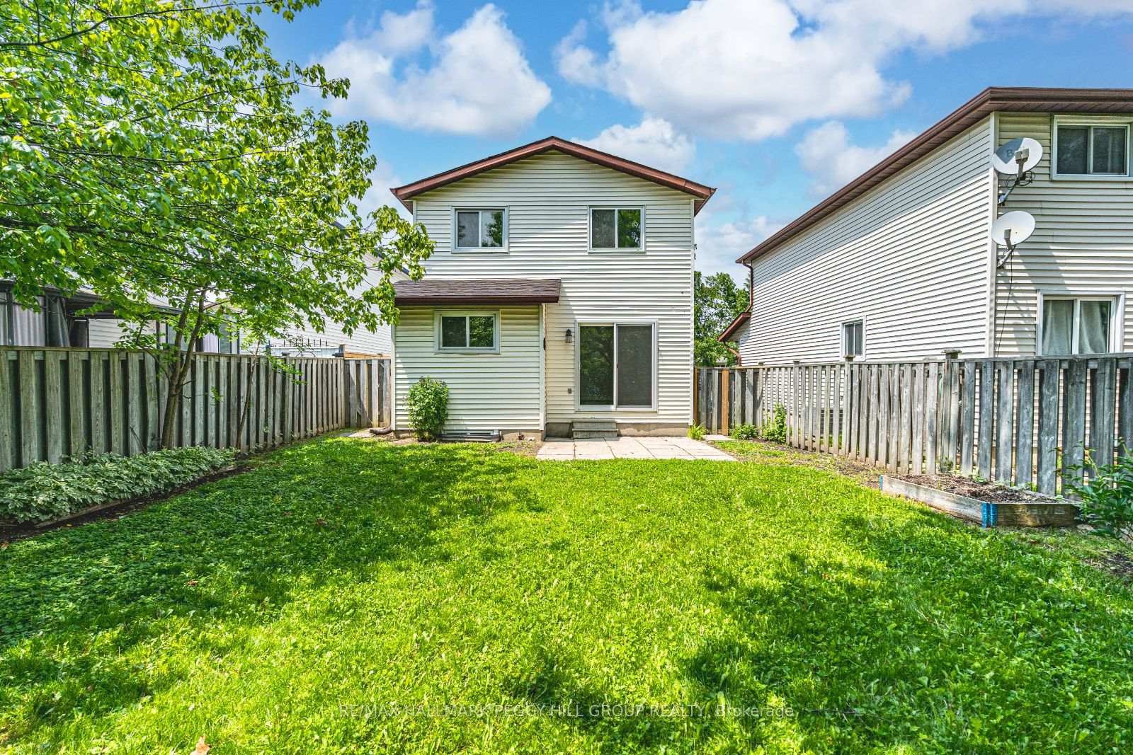Photo 9 of Unit 1, 39 Laurie Crescent, Barrie, Wellington — HOMEH
