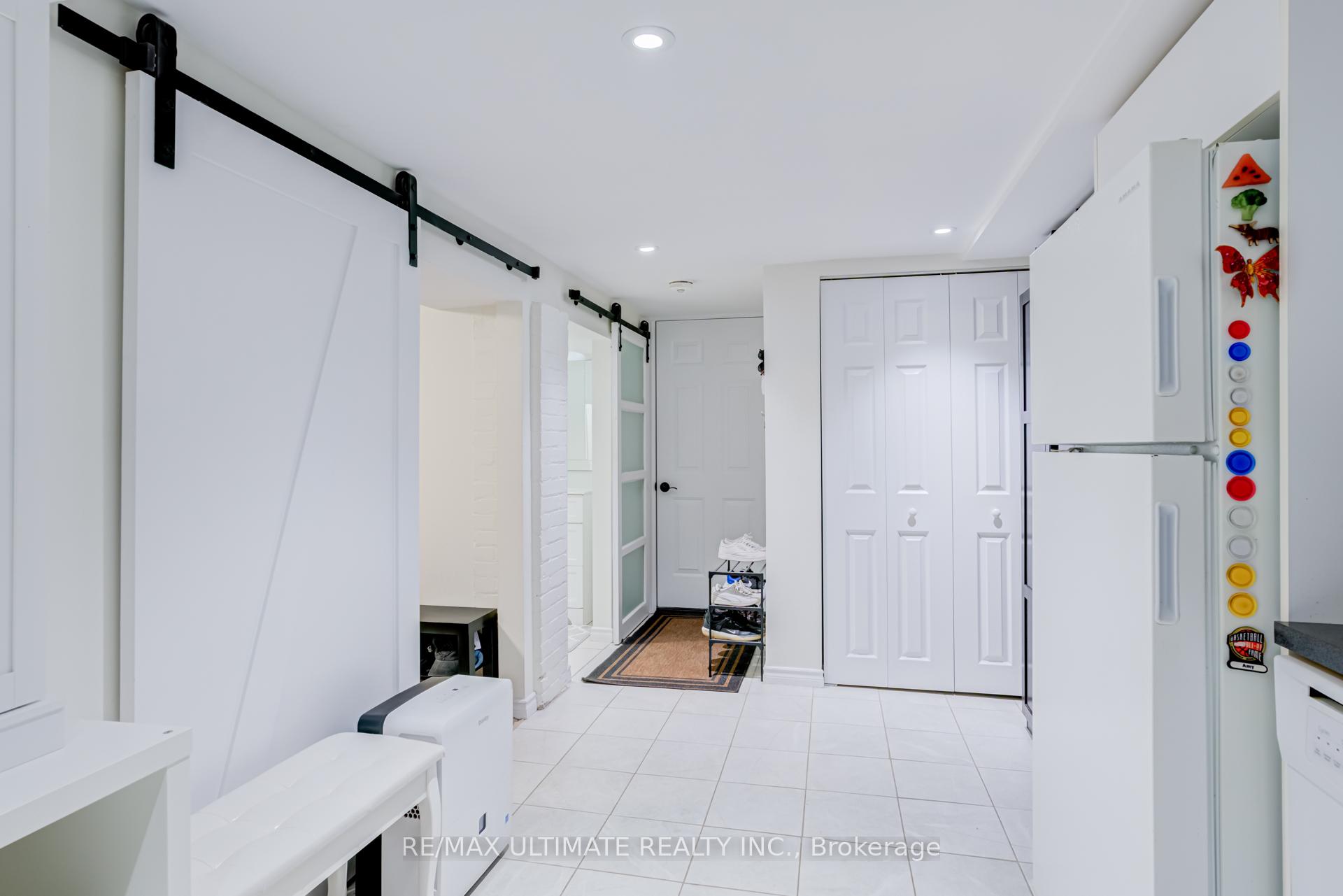 Photo 4 of 533 Kingston Road, Toronto, The Beaches — HOMEH