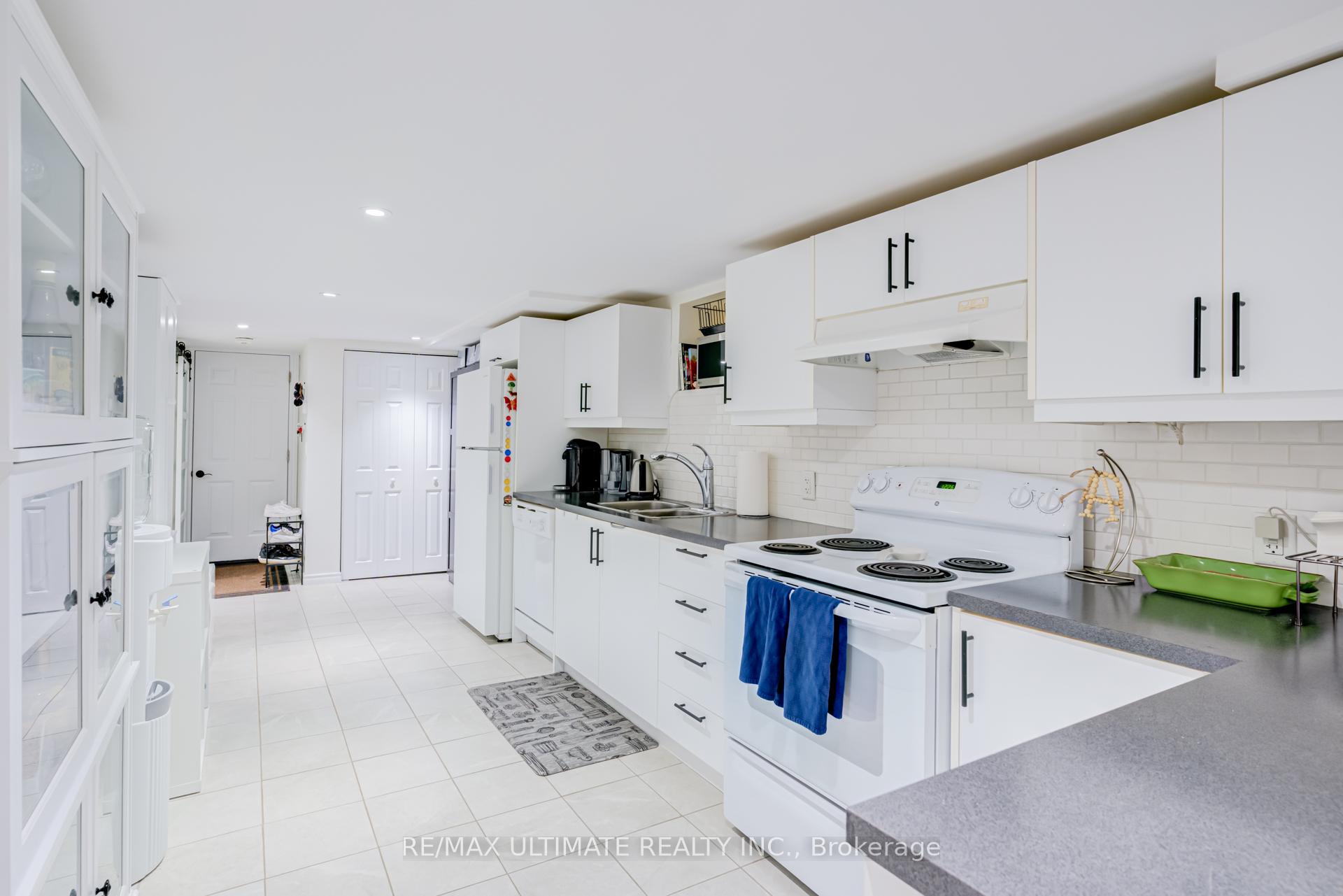Photo 9 of 533 Kingston Road, Toronto, The Beaches — HOMEH
