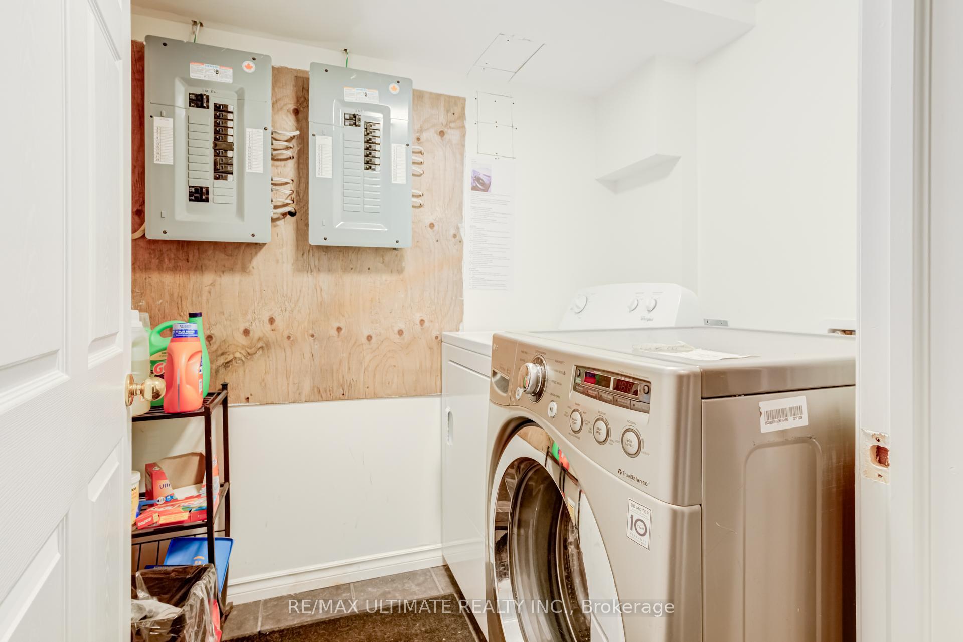 Photo 25 of 533 Kingston Road, Toronto, The Beaches — HOMEH