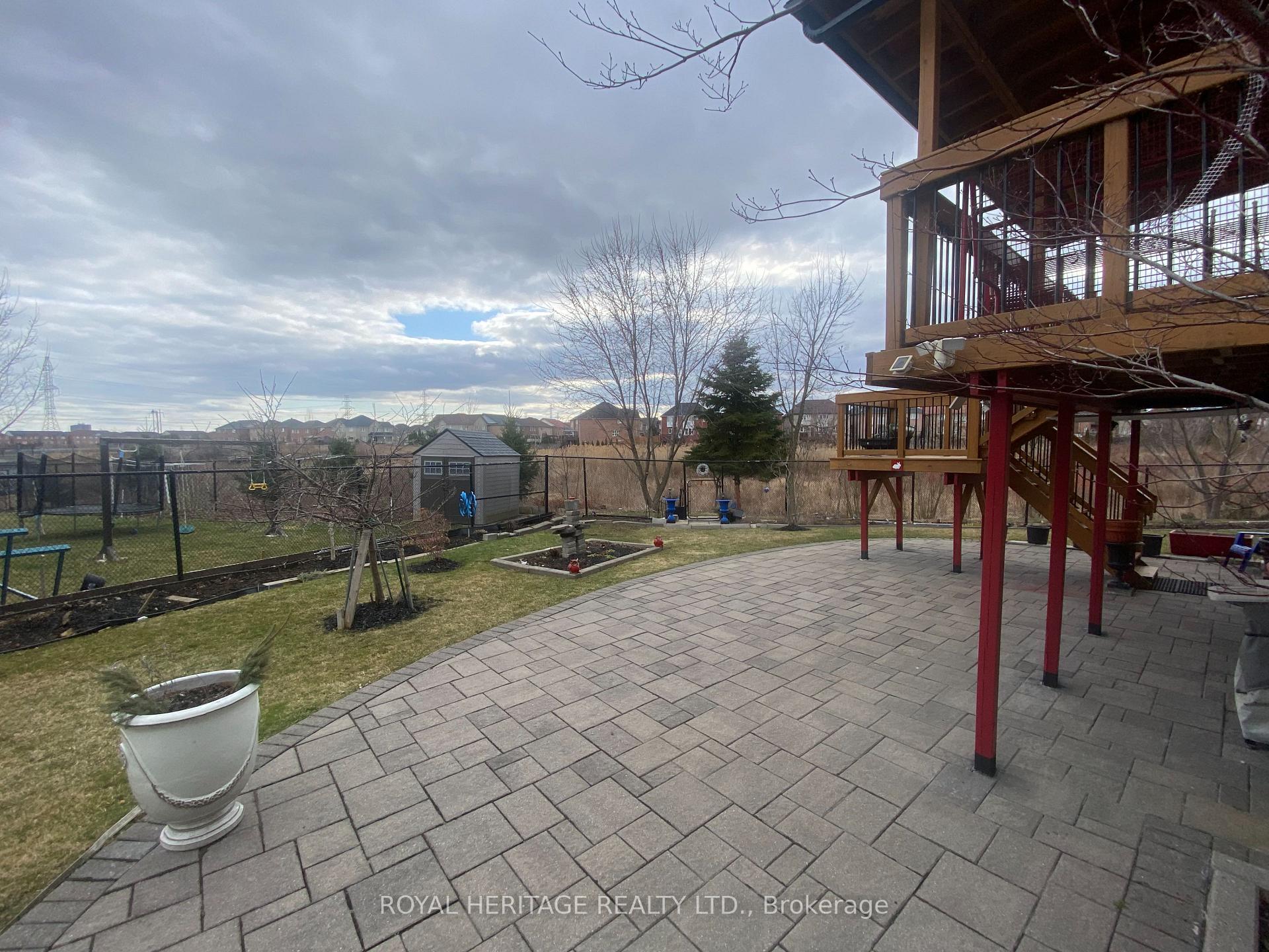 Photo 6 of 15 Sirius Crescent, Scarborough, Rouge — HOMEH