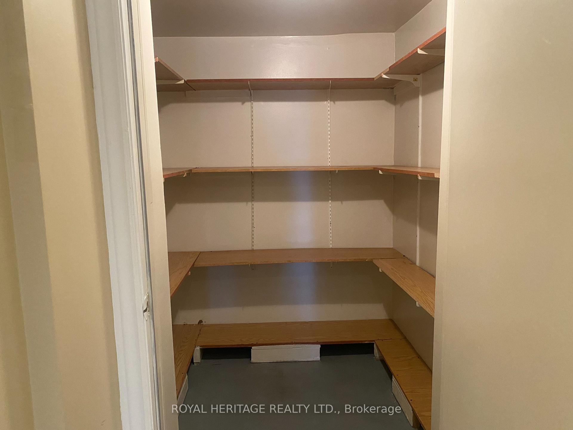 Photo 24 of 15 Sirius Crescent, Scarborough, Rouge — HOMEH