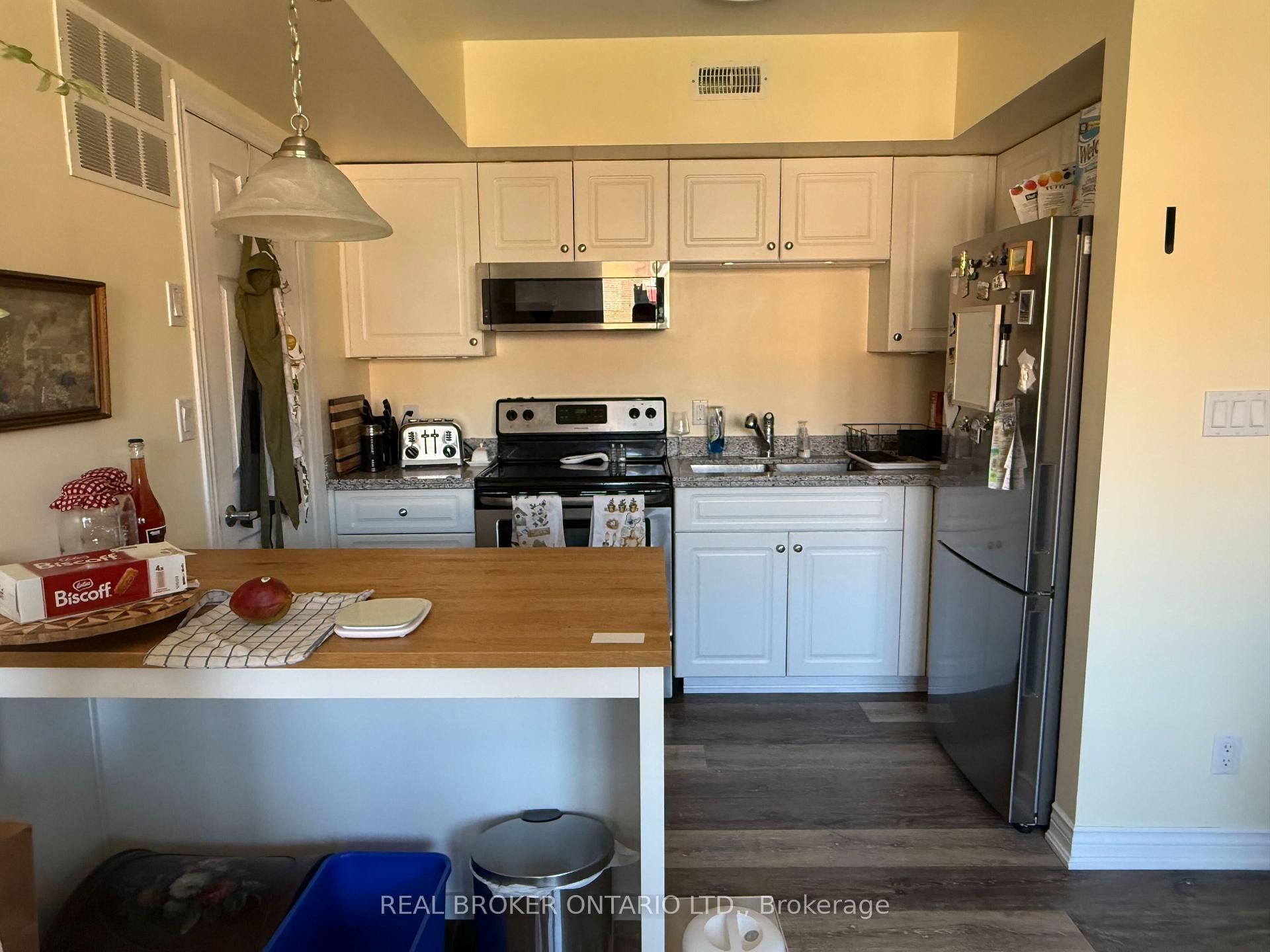 Photo of Unit 210, 70 First Street