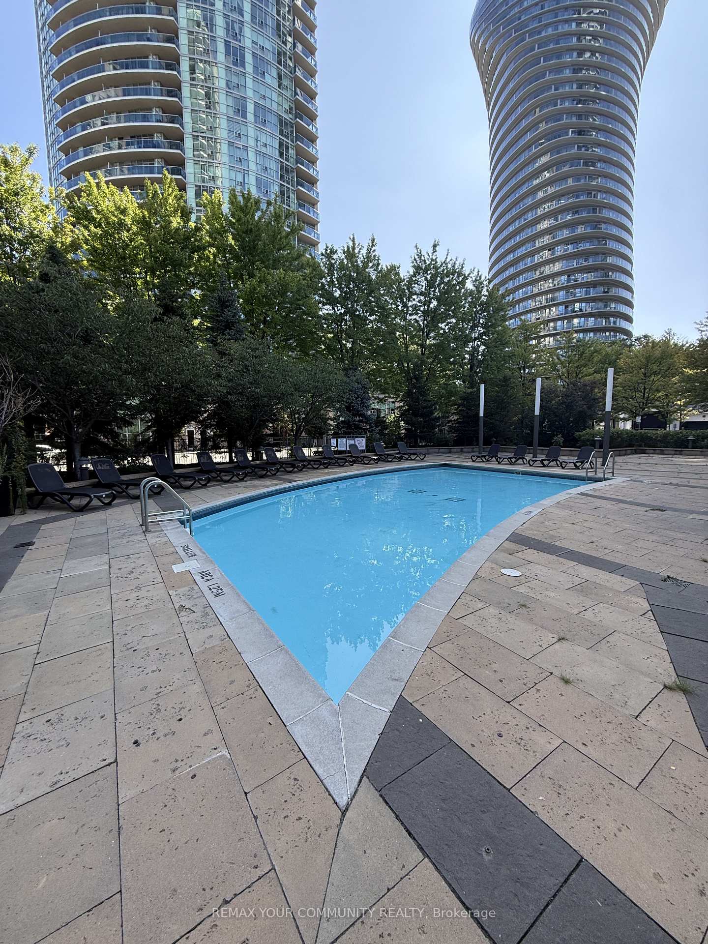 Photo 17 of Unit TH 128, 70 Absolute Avenue, Mississauga, City Centre — HOMEH