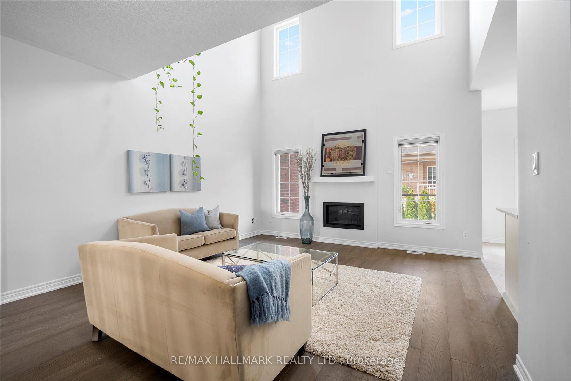 Photo 10 of 13 Tea Rose Road, Brampton, Sandringham-Wellington — HOMEH