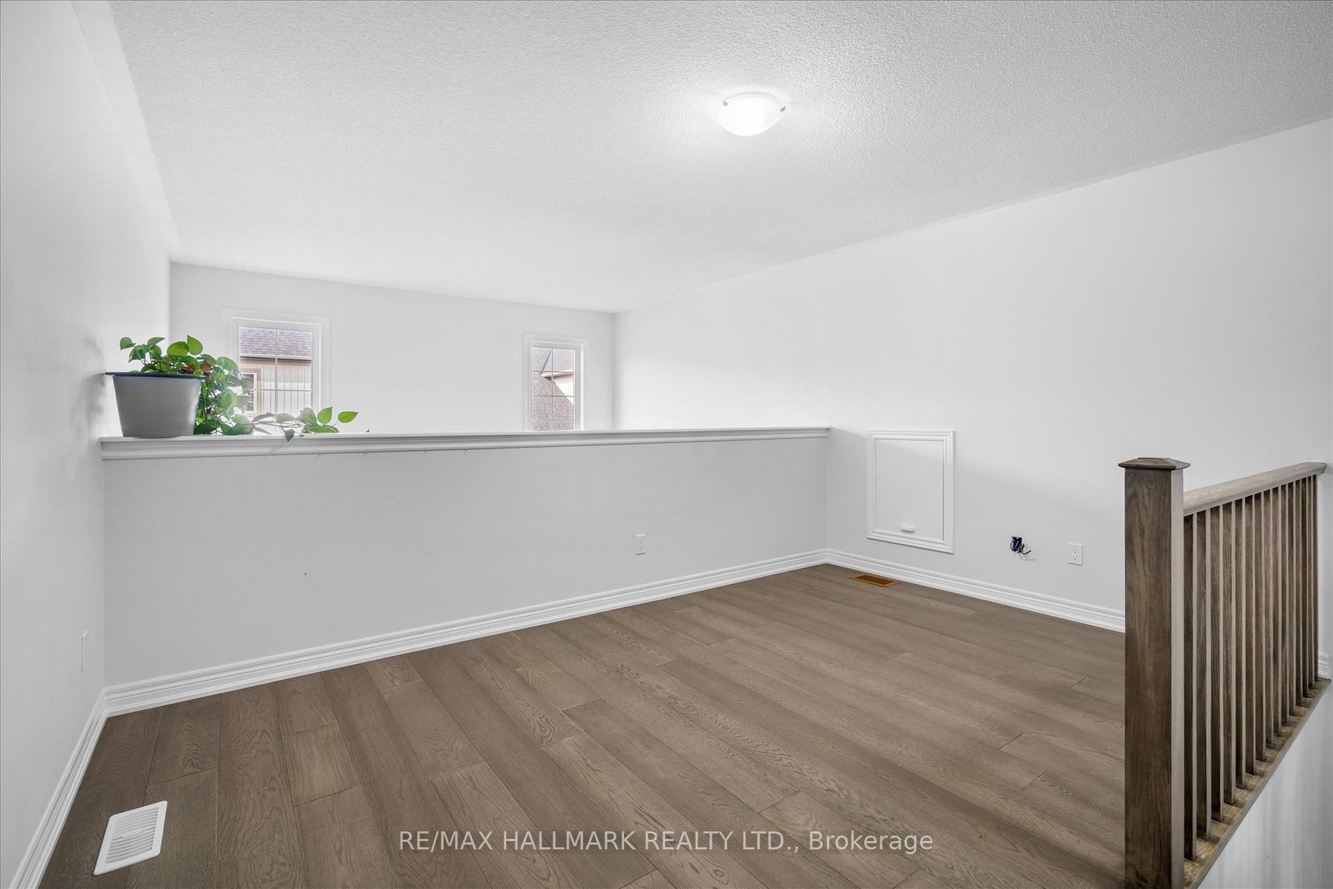 Photo 31 of 13 Tea Rose Road, Brampton, Sandringham-Wellington — HOMEH