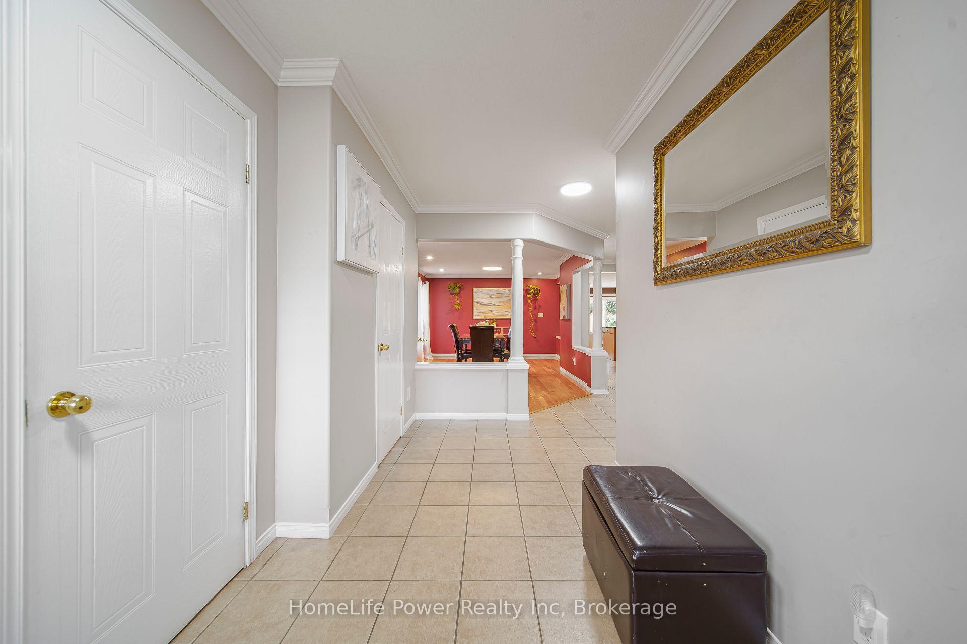 Photo 13 of 765 Brandenburg Boulevard, Waterloo, Clair Hills — HOMEH