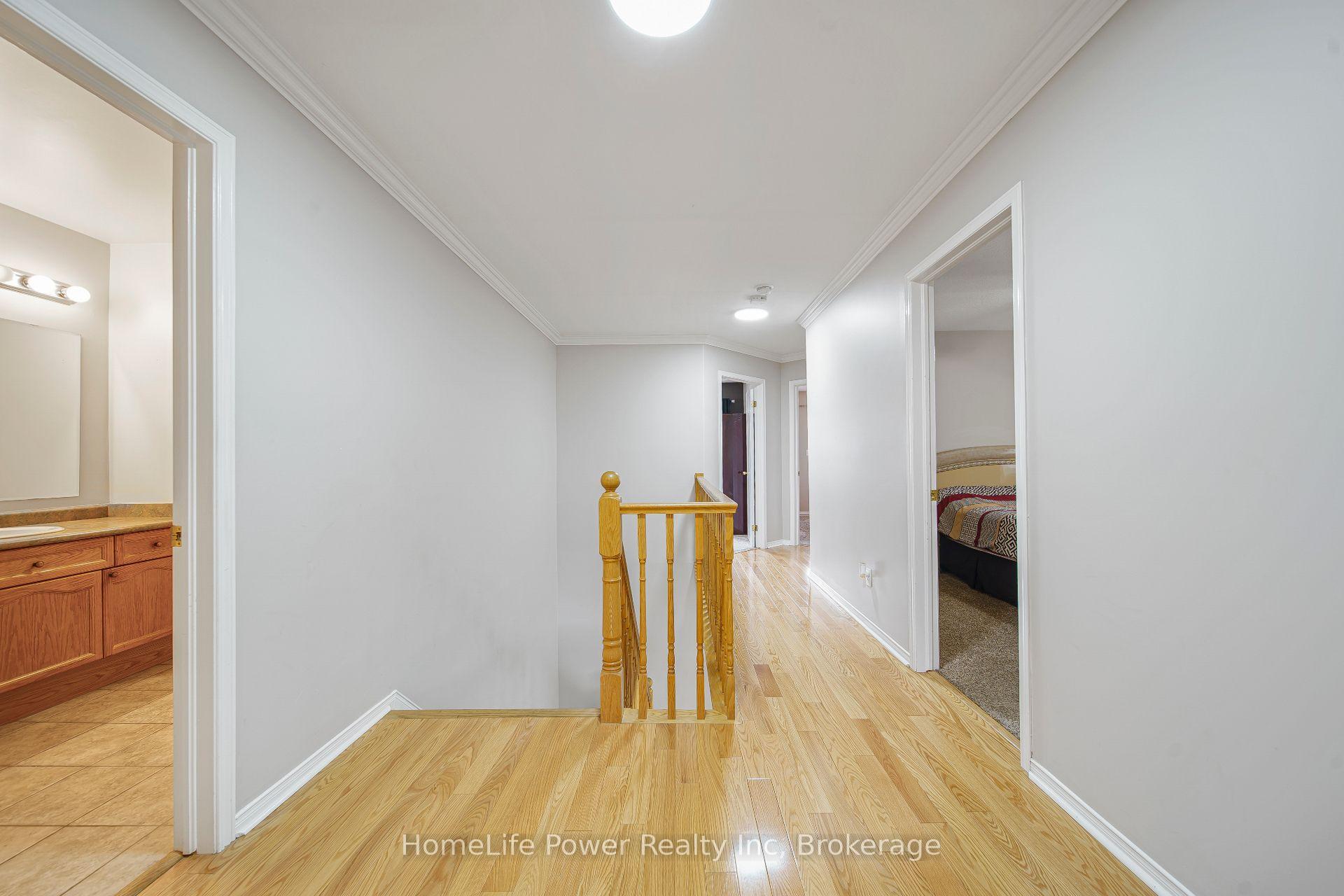 Photo 33 of 765 Brandenburg Boulevard, Waterloo, Clair Hills — HOMEH