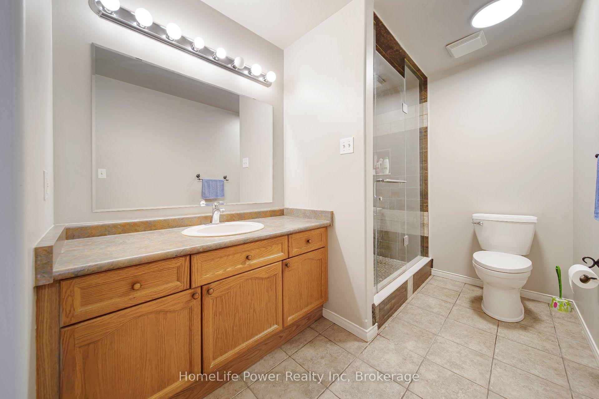 Photo 38 of 765 Brandenburg Boulevard, Waterloo, Clair Hills — HOMEH