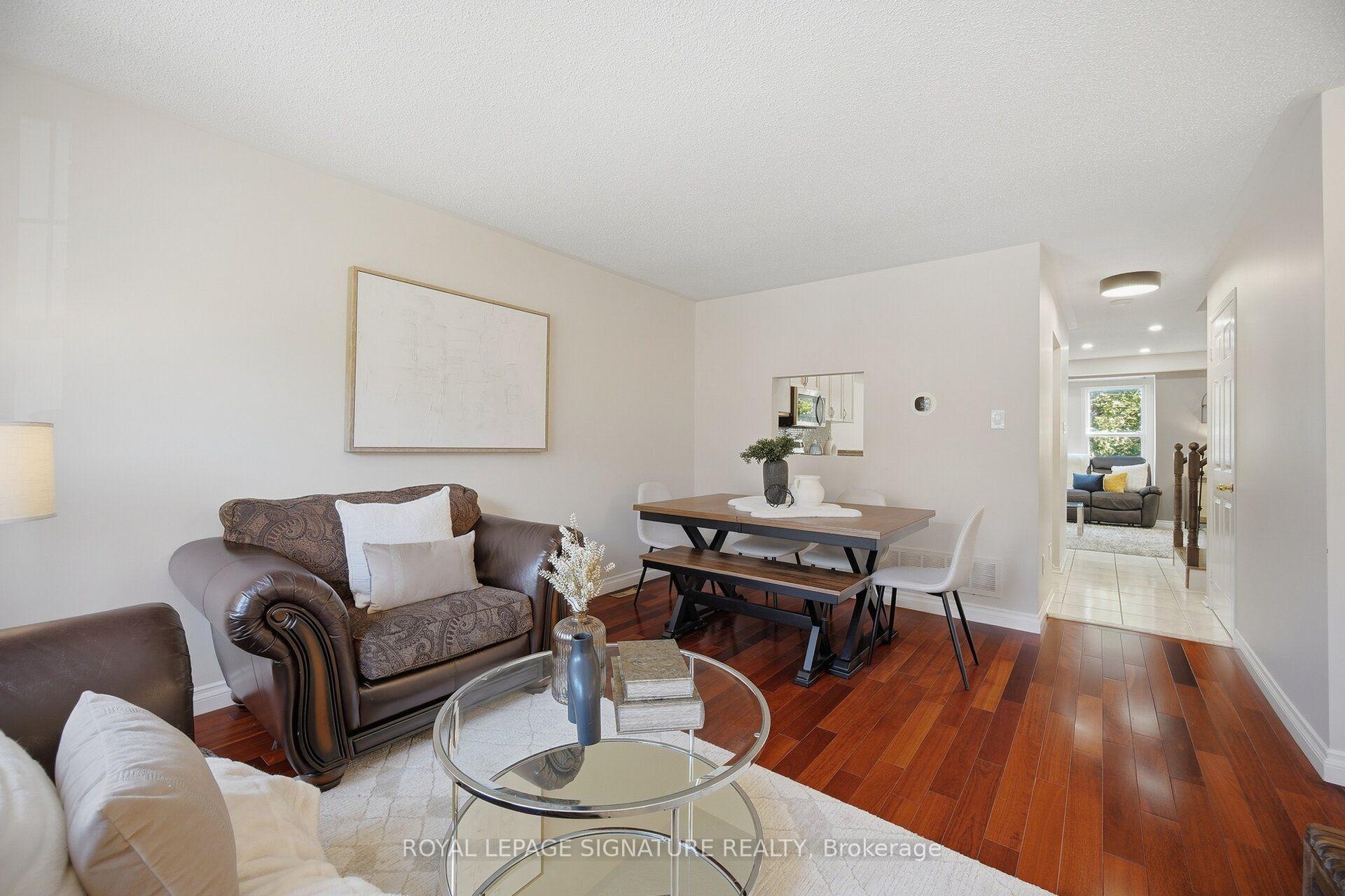 Photo 4 of Unit 57, 6880 Meadowvale Town Centre Circle, Mississauga, Meadowvale — HOMEH